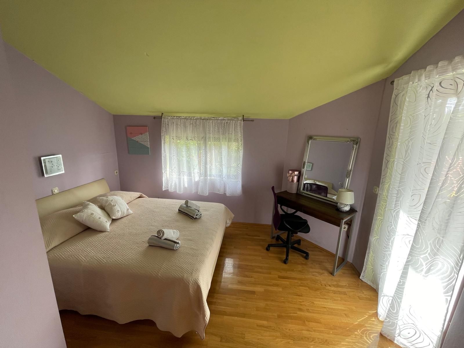 Apartment Lucille 100271-A1