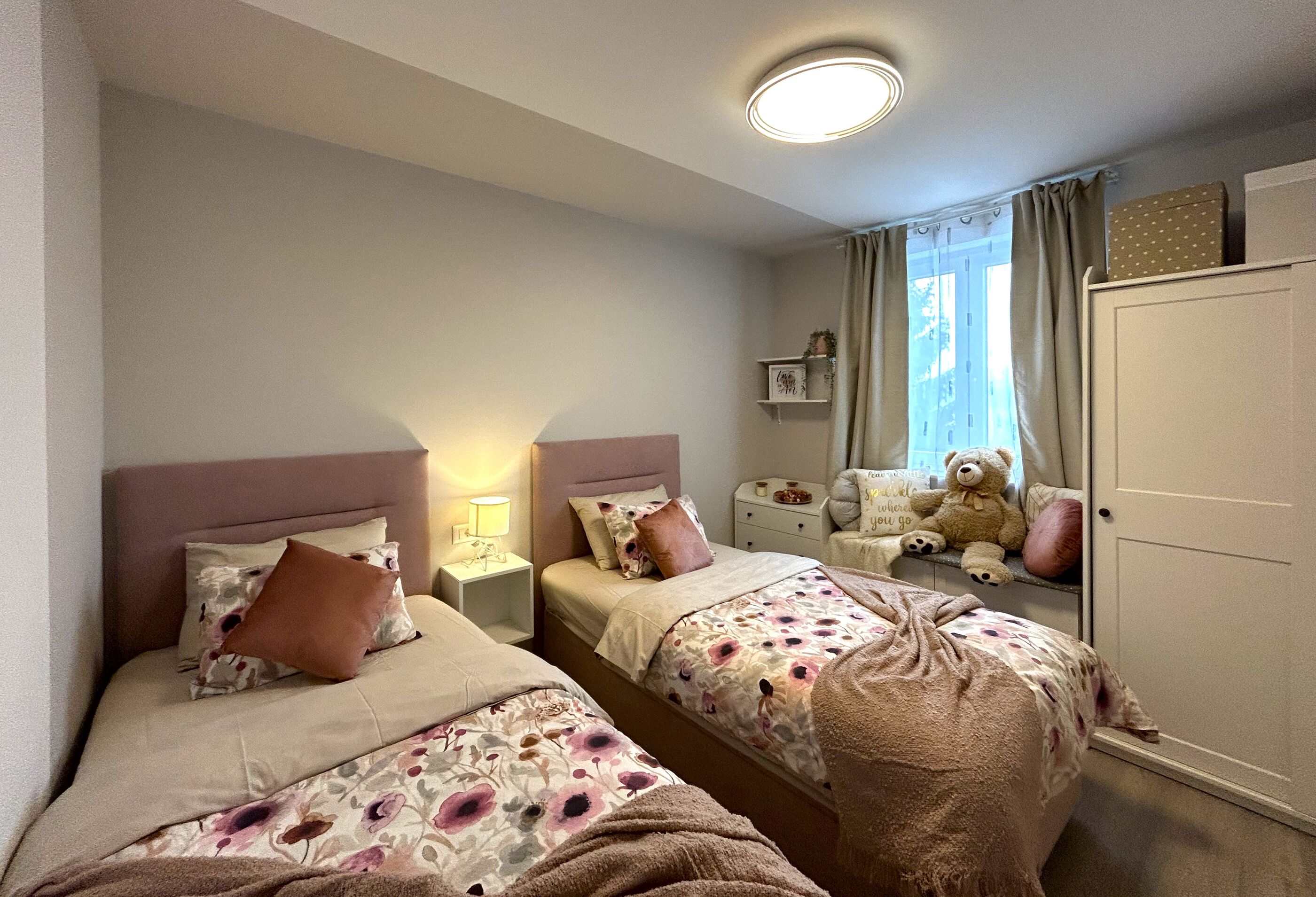 Apartment Aria 100571-A1