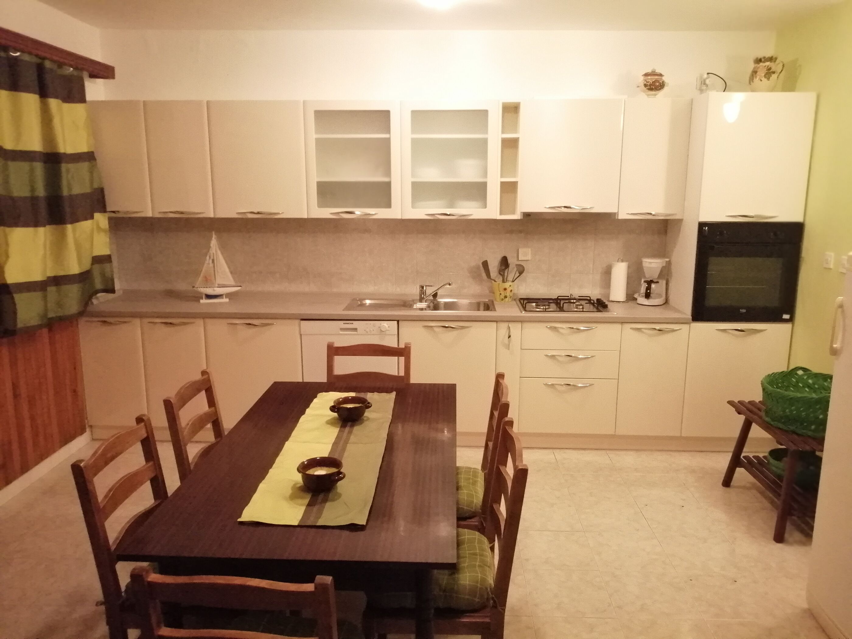 Apartment Colorful 100611-A1