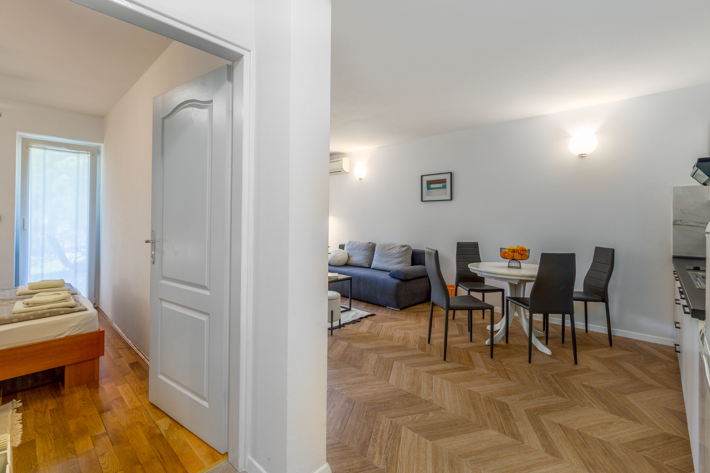 Apartment Mima 82686-A1