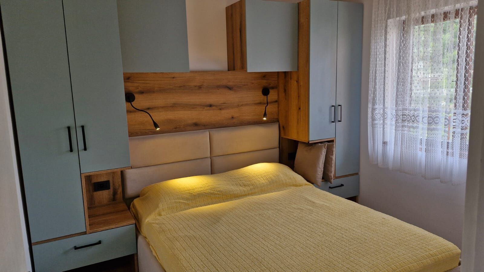 Apartments Vita Niko 85091-A1