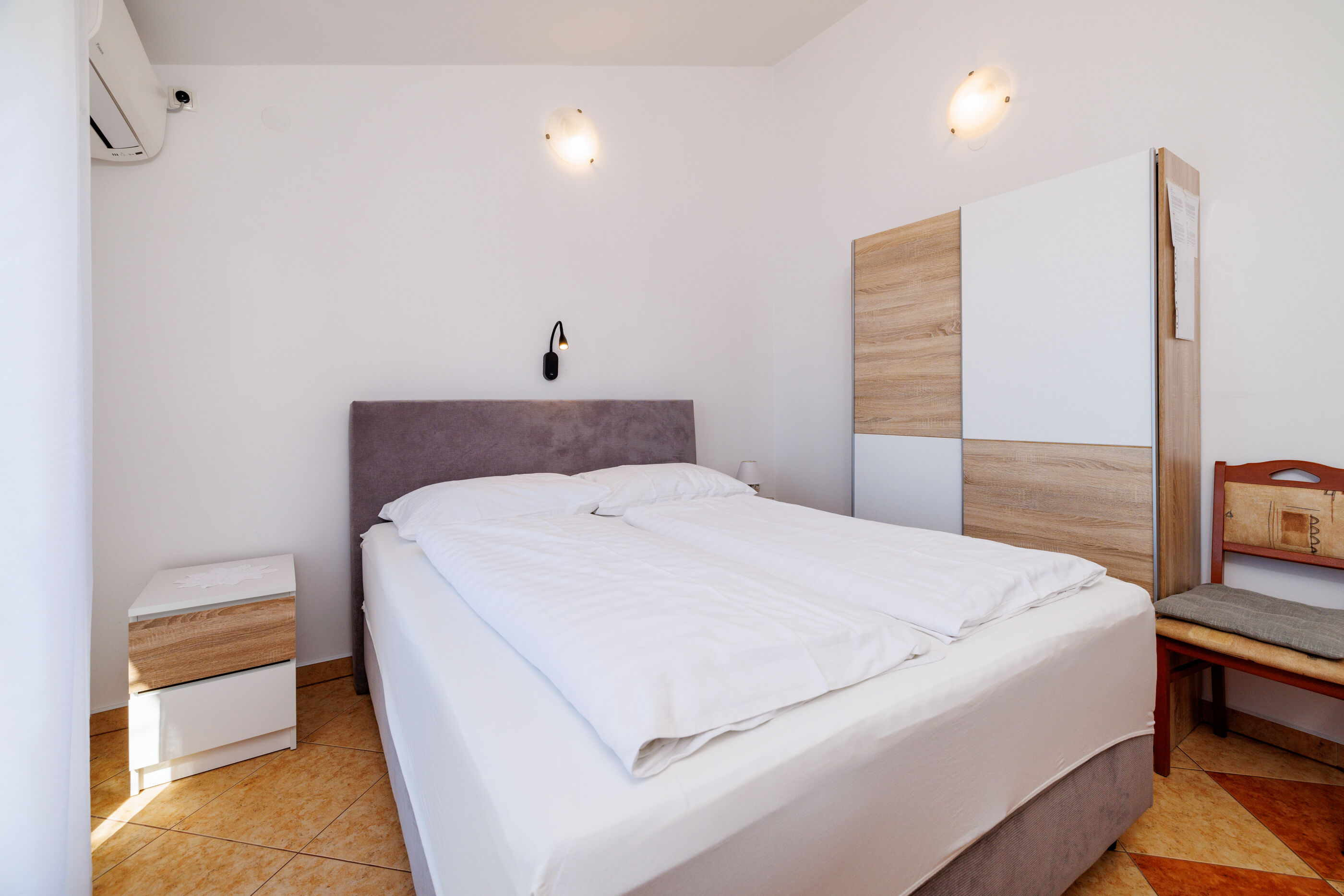 Apartments BRANA 81601-A2