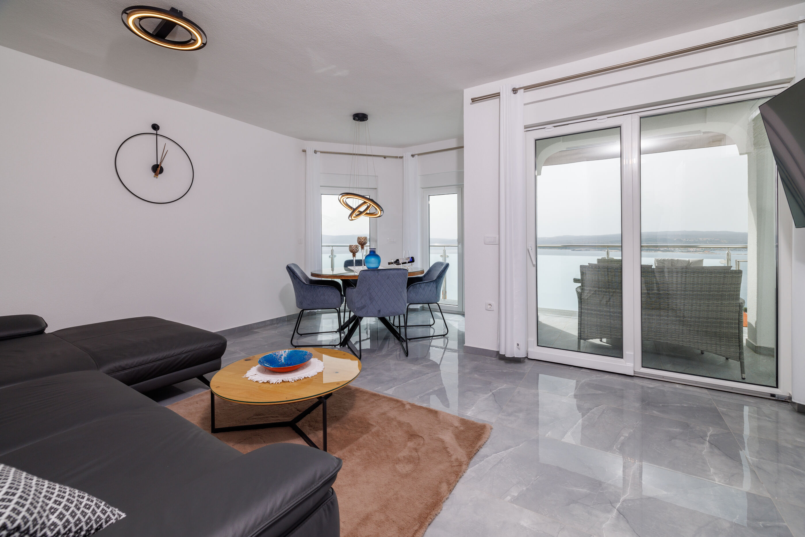 Apartment Panorama 62789-A4