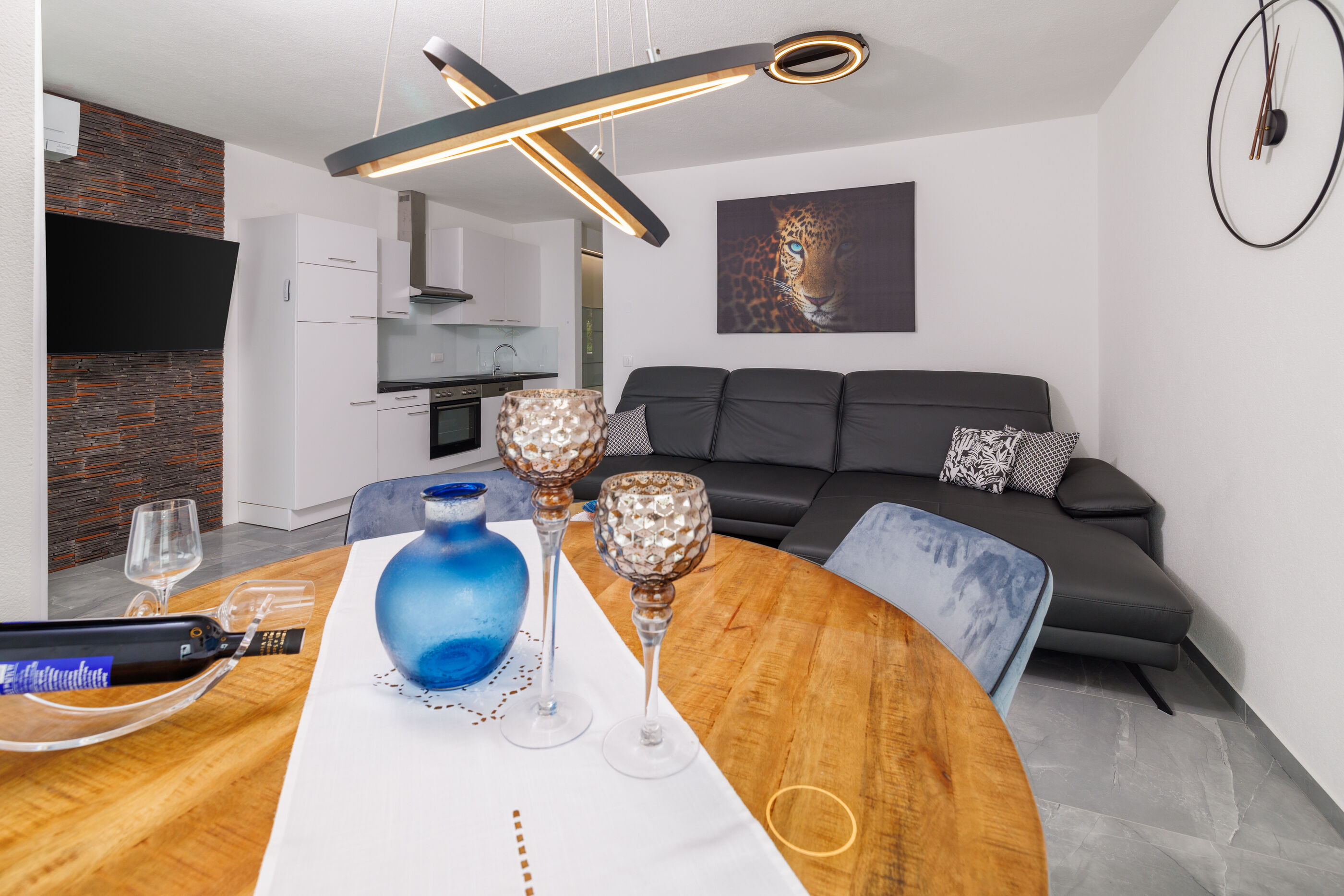 Apartment Panorama 62789-A4