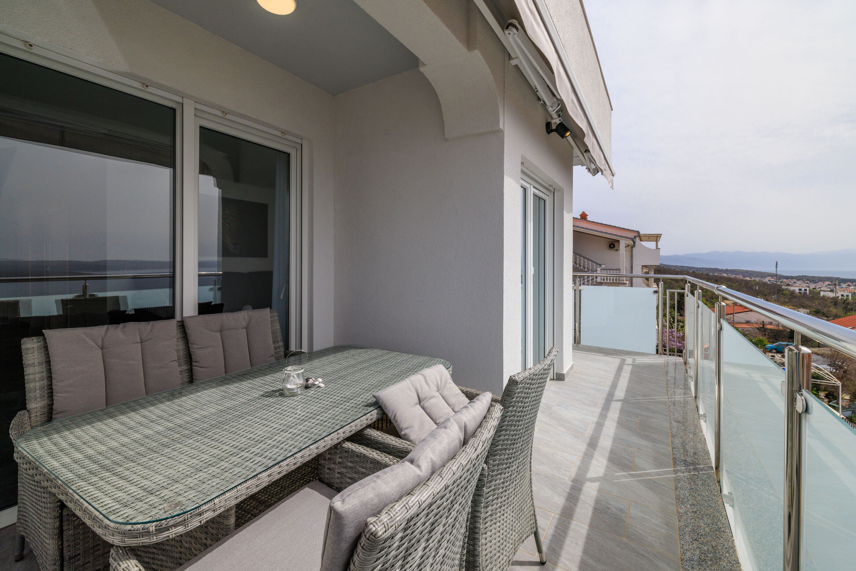Apartment Panorama 62789-A4