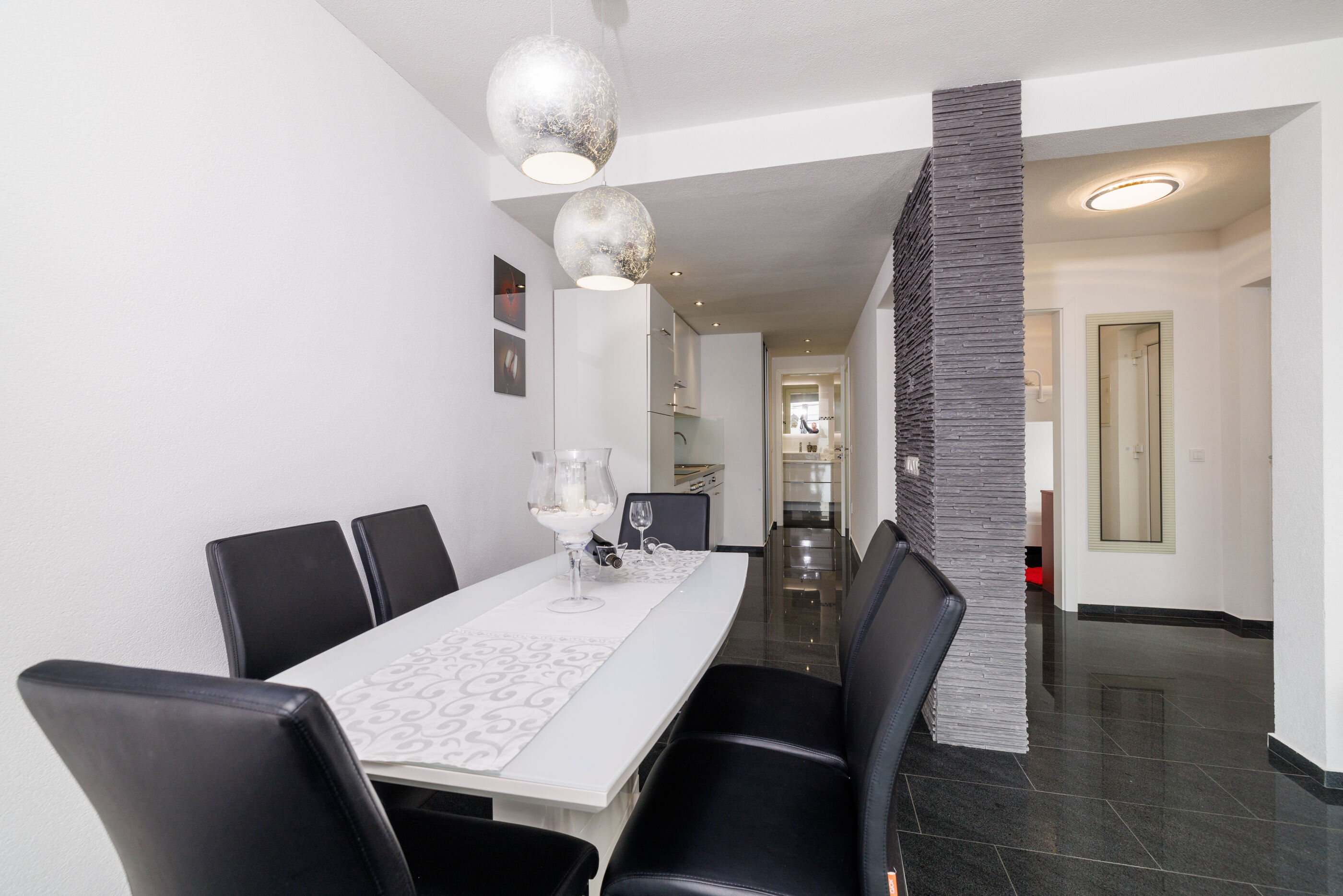 Apartment Panorama 62789-A2