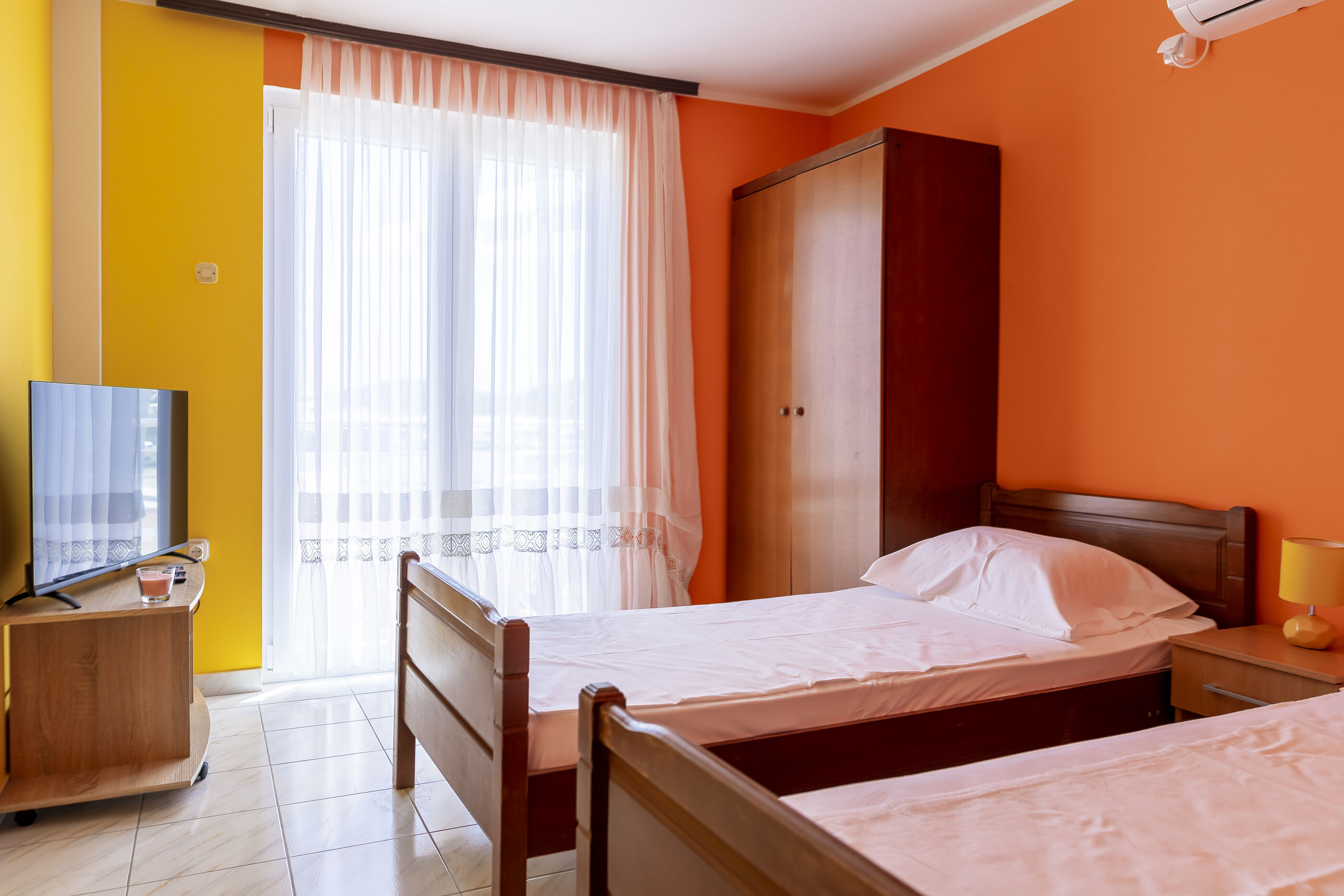 Apartments Apartments Mikulić 100511-A3