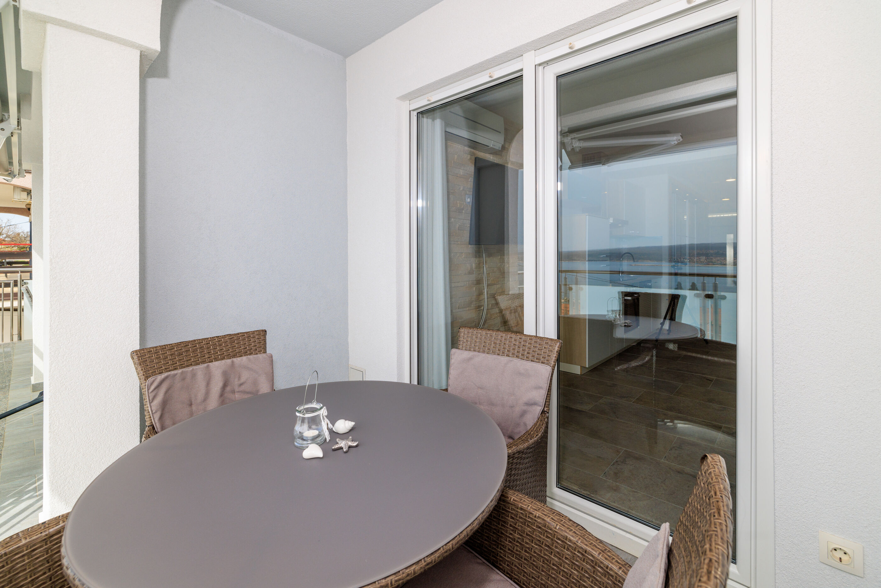 Apartment Panorama 62789-A3