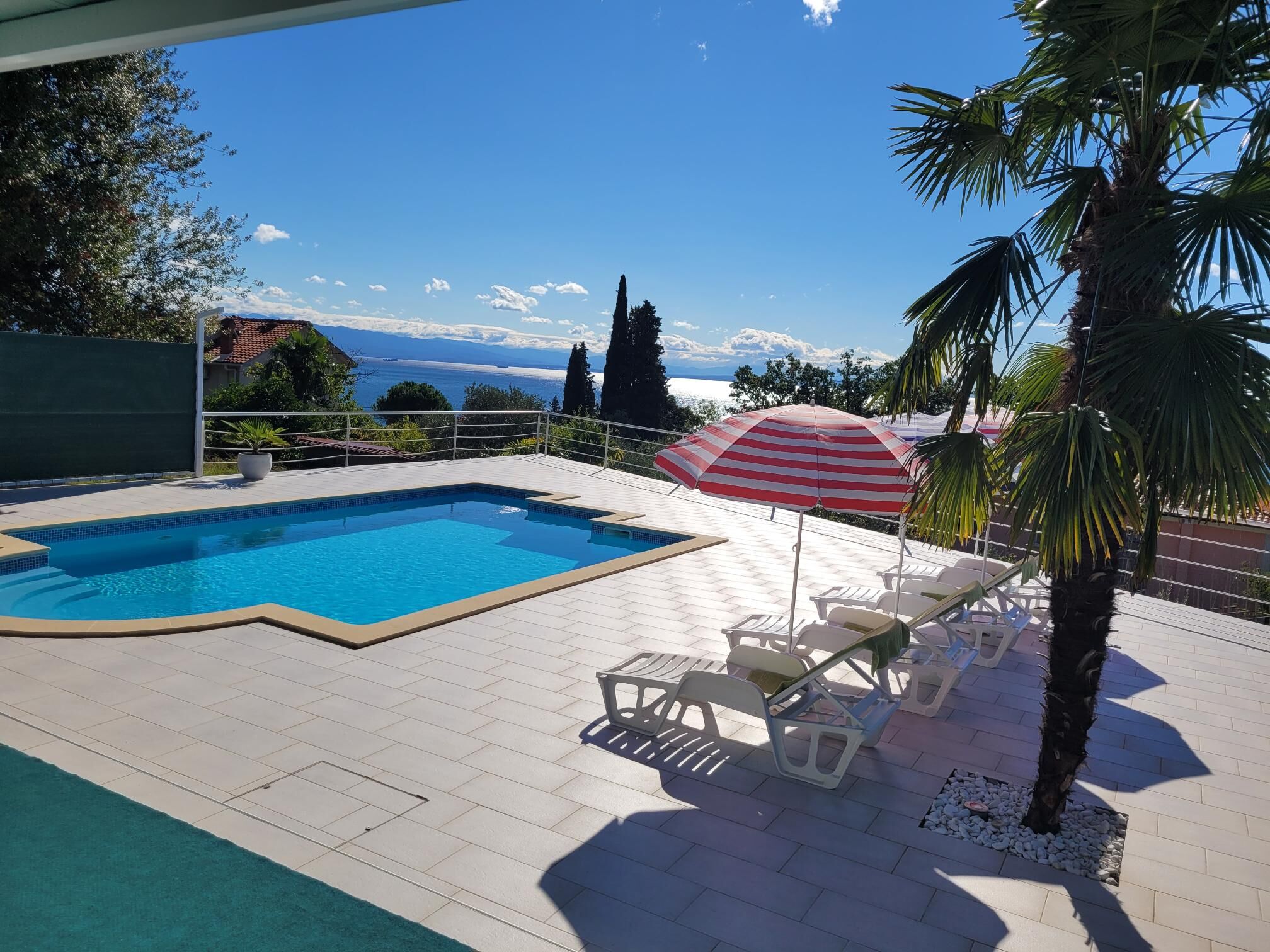 Hiša Pool K1