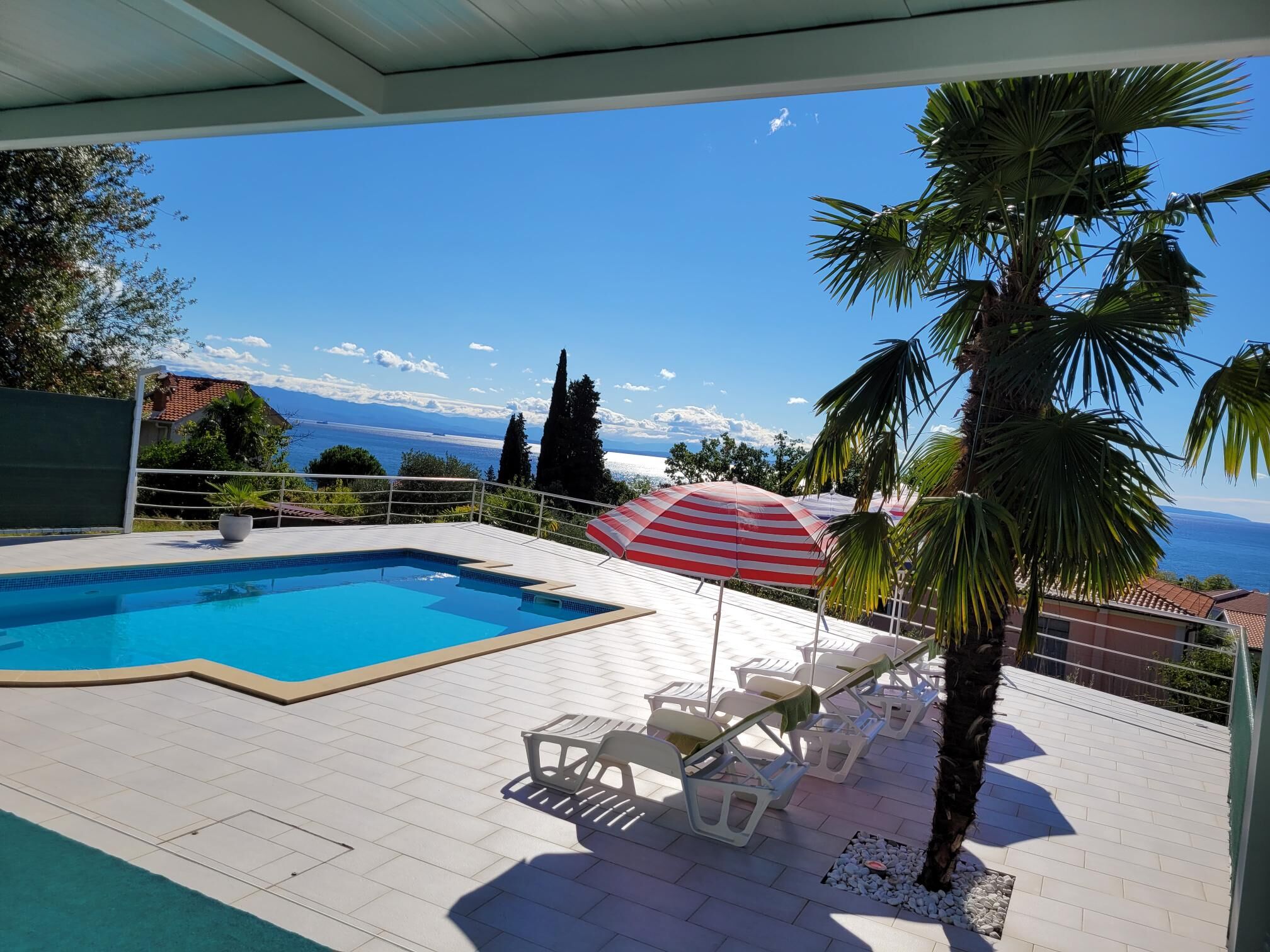 House Pool 100821-K1