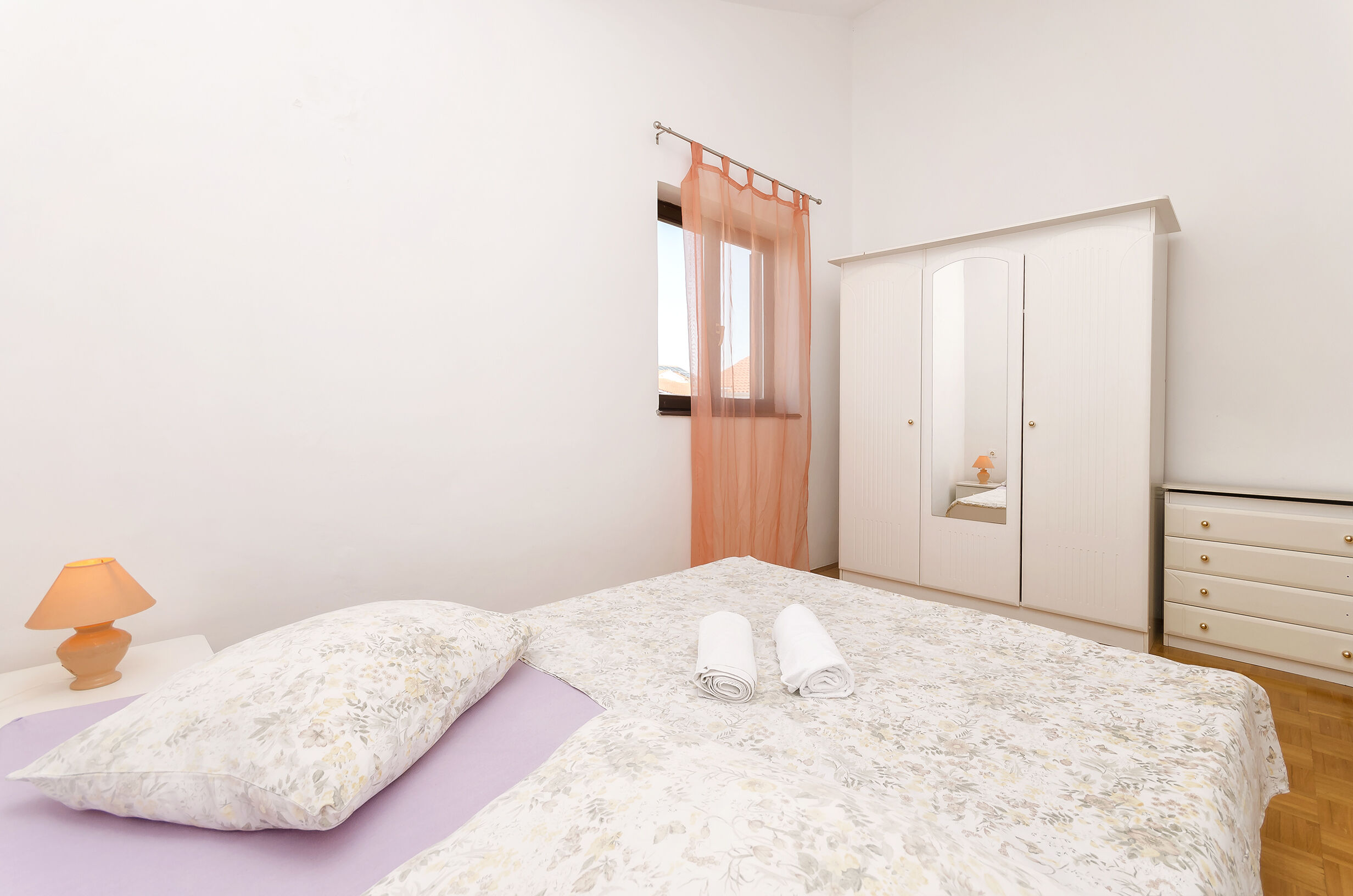 Apartments Peaceful port 100841-A1