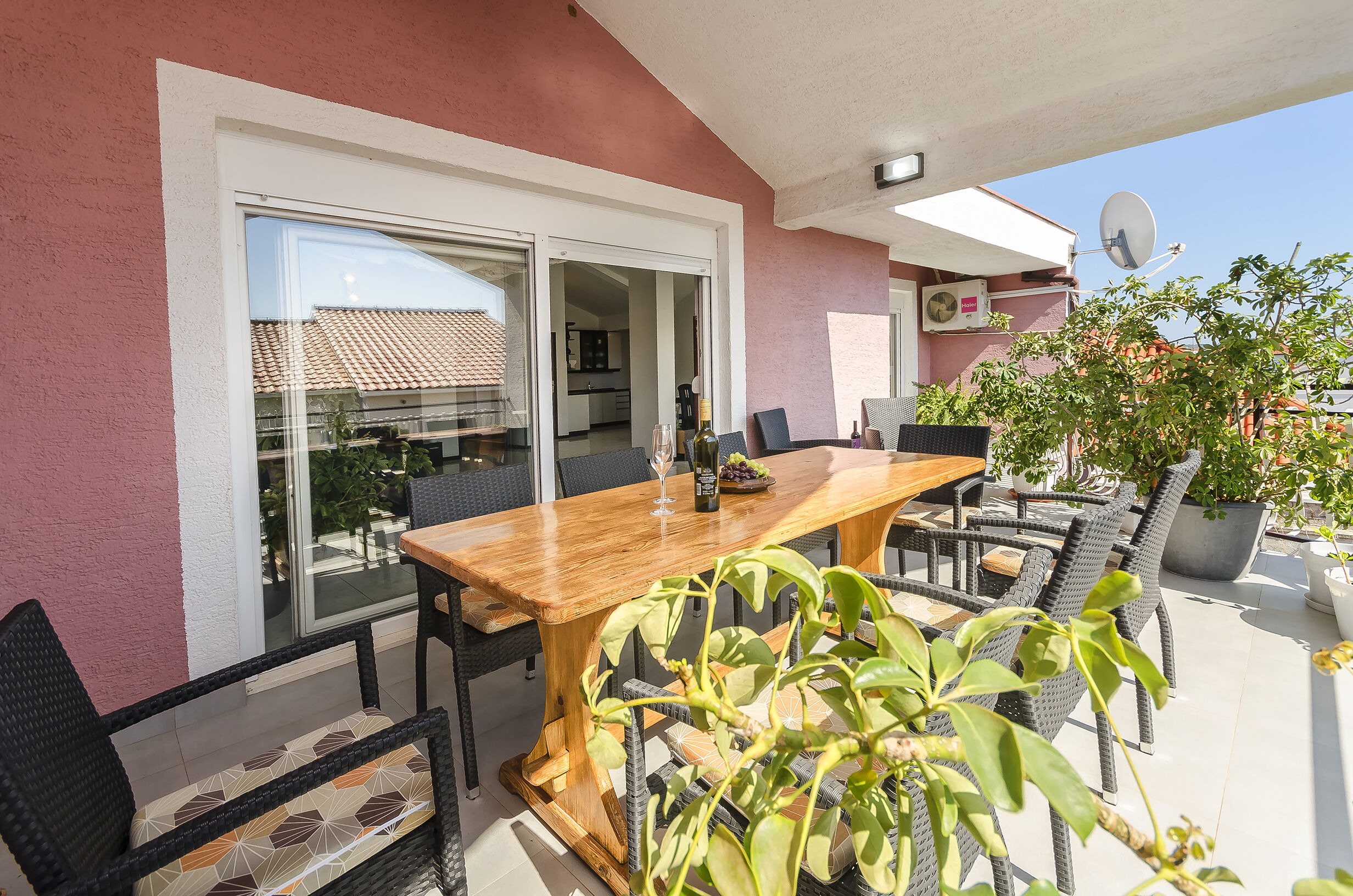 Apartments Peaceful port 100841-A1