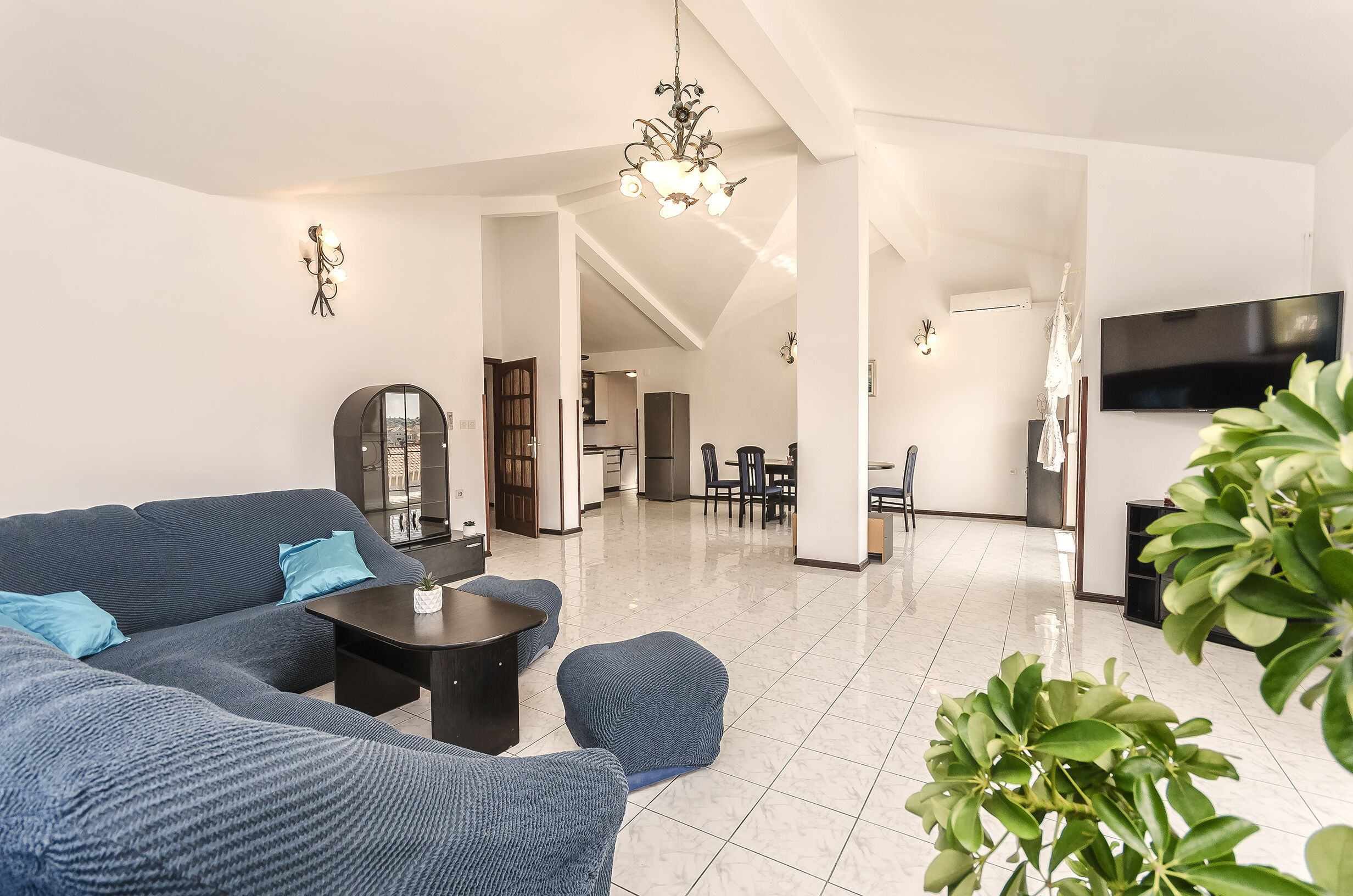 Apartments Peaceful port 100841-A1