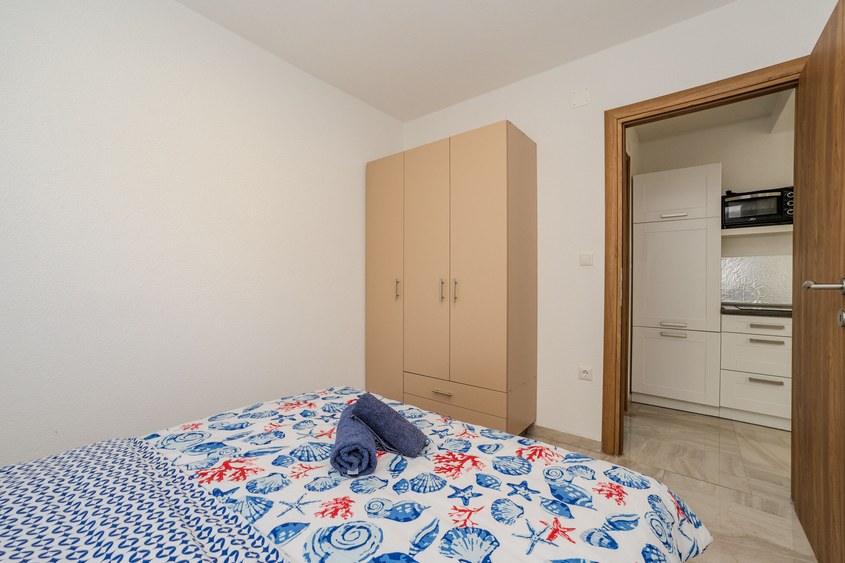 Apartments and Rooms STIPANOVI DVORI 100811-A1
