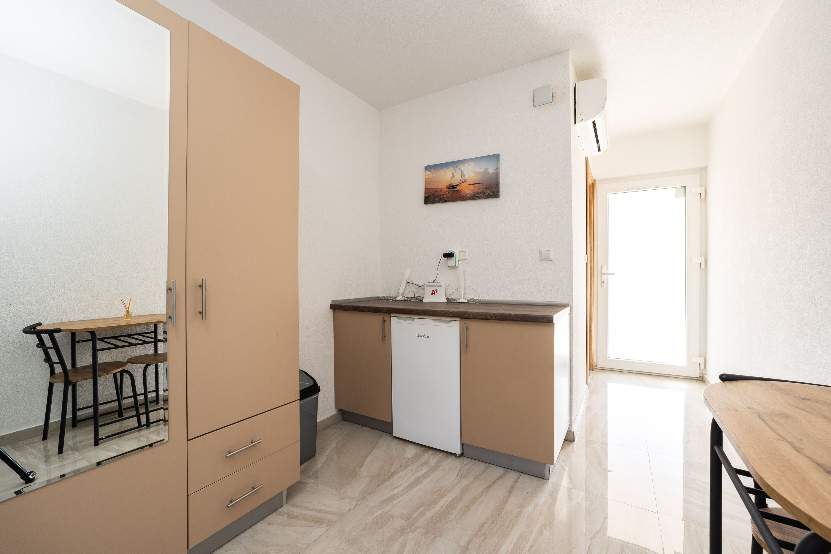 Apartments and Rooms STIPANOVI DVORI 100811-S2