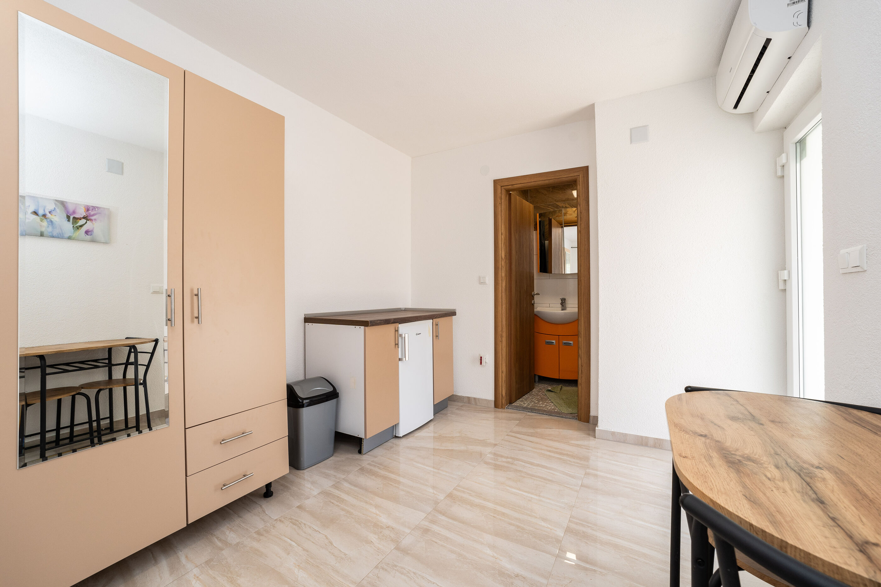 Apartments and Rooms STIPANOVI DVORI 100811-S3