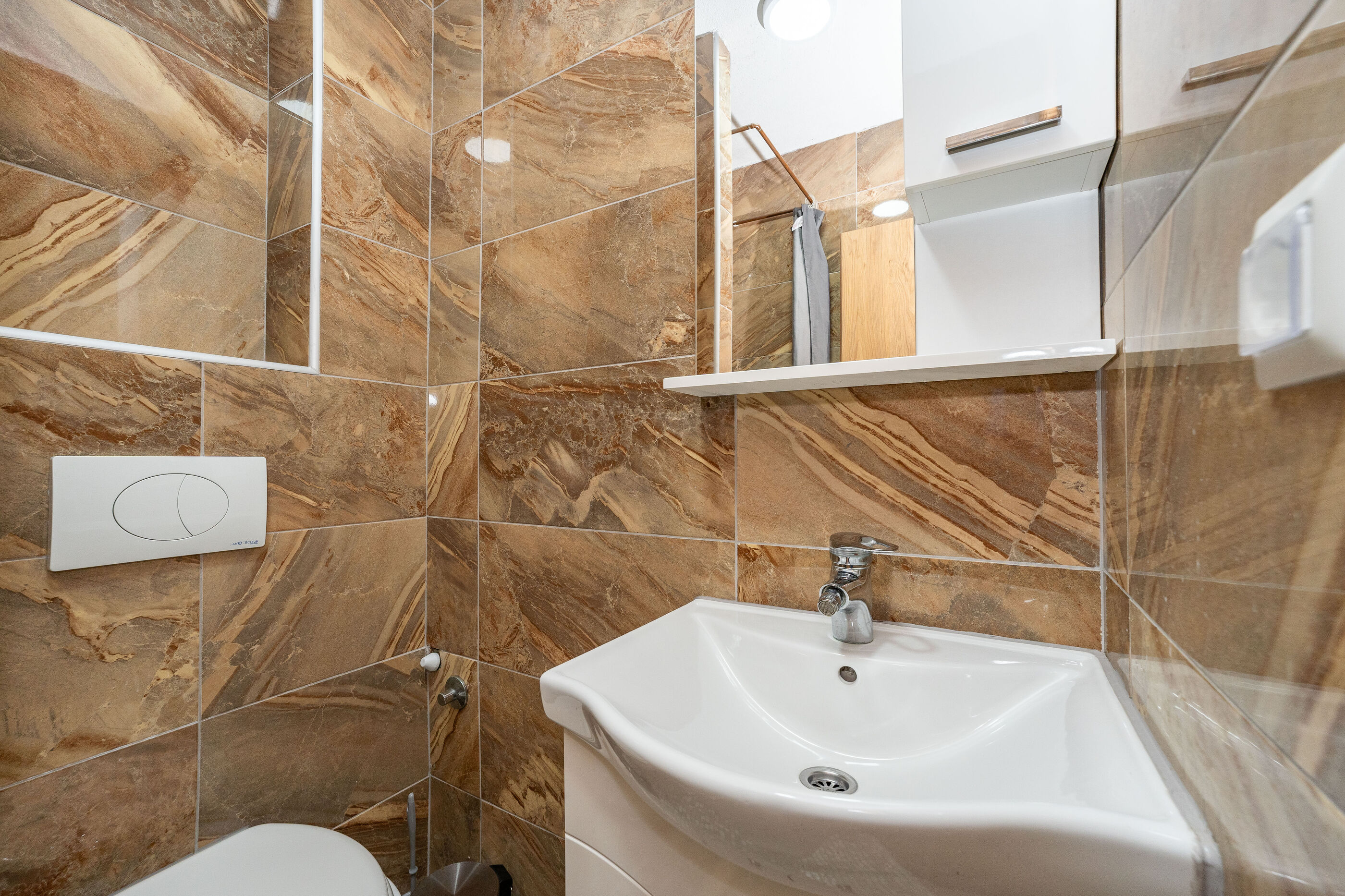 Apartments and Rooms STIPANOVI DVORI 100811-S5