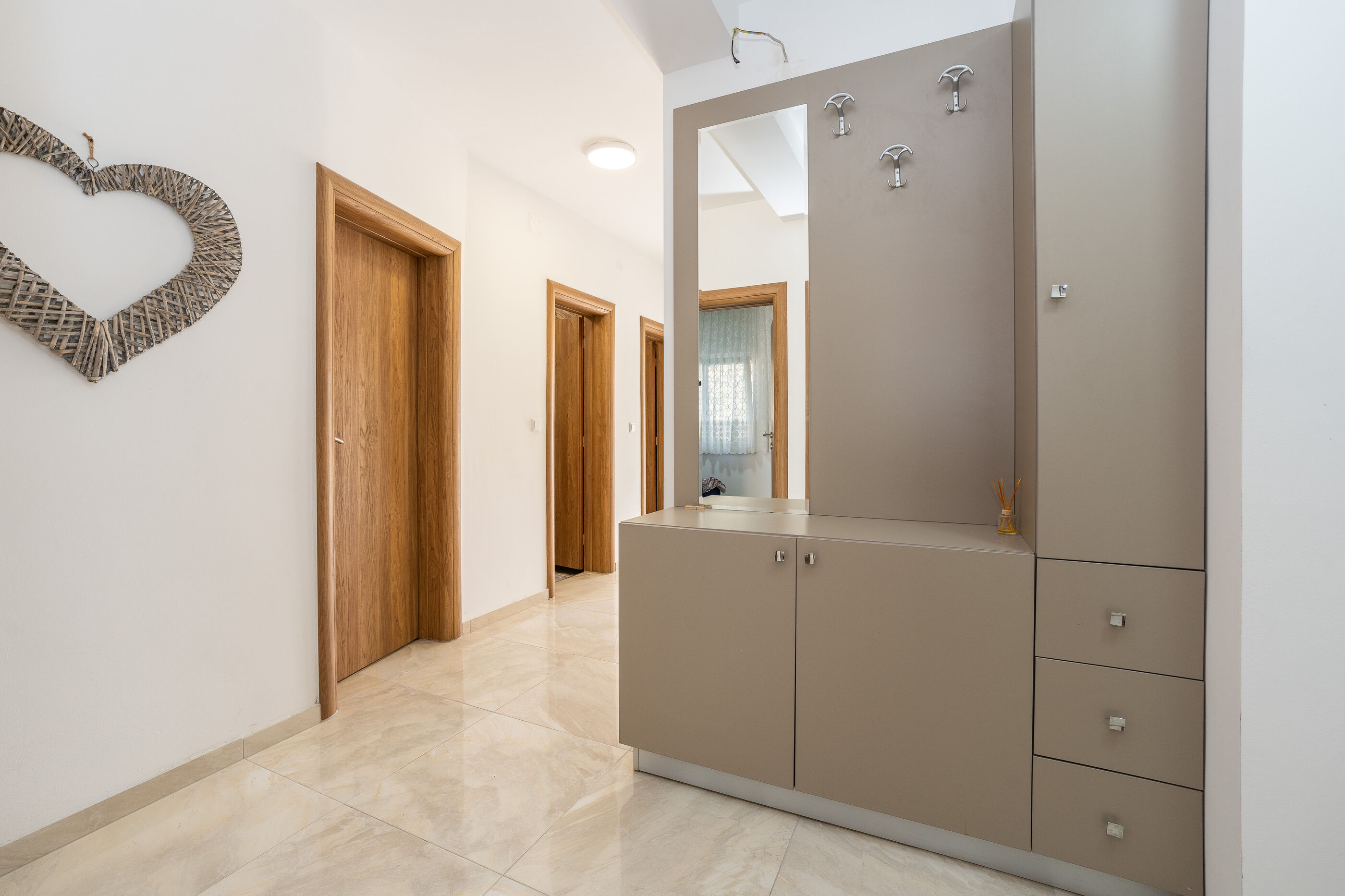 Apartments and Rooms STIPANOVI DVORI 100811-A8