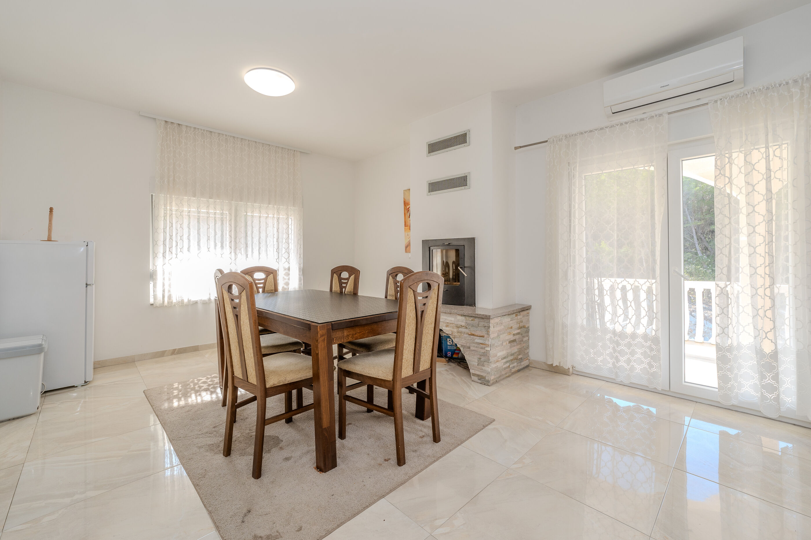 Apartments and Rooms STIPANOVI DVORI 100811-A8
