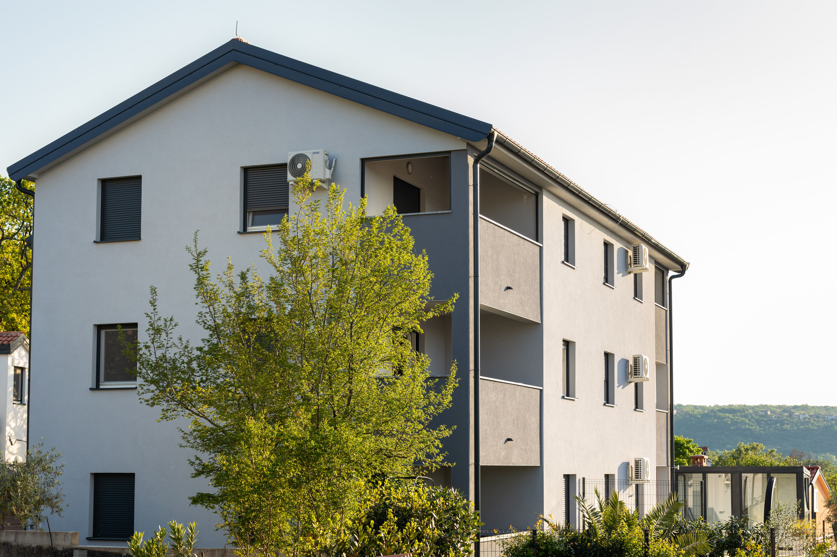 Apartment Grasa 10048-A1