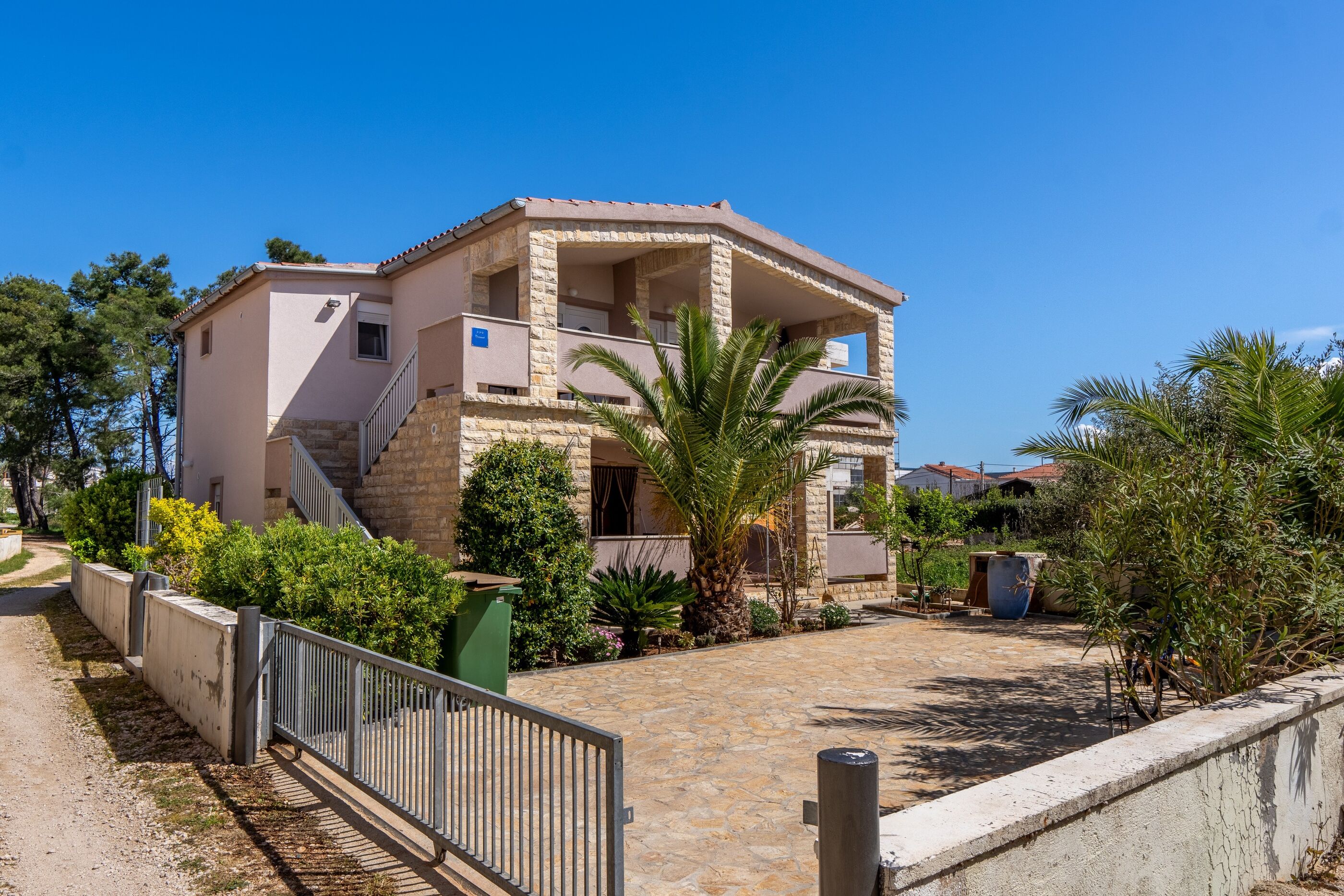 Apartments Josipovic Accommodation in Vir