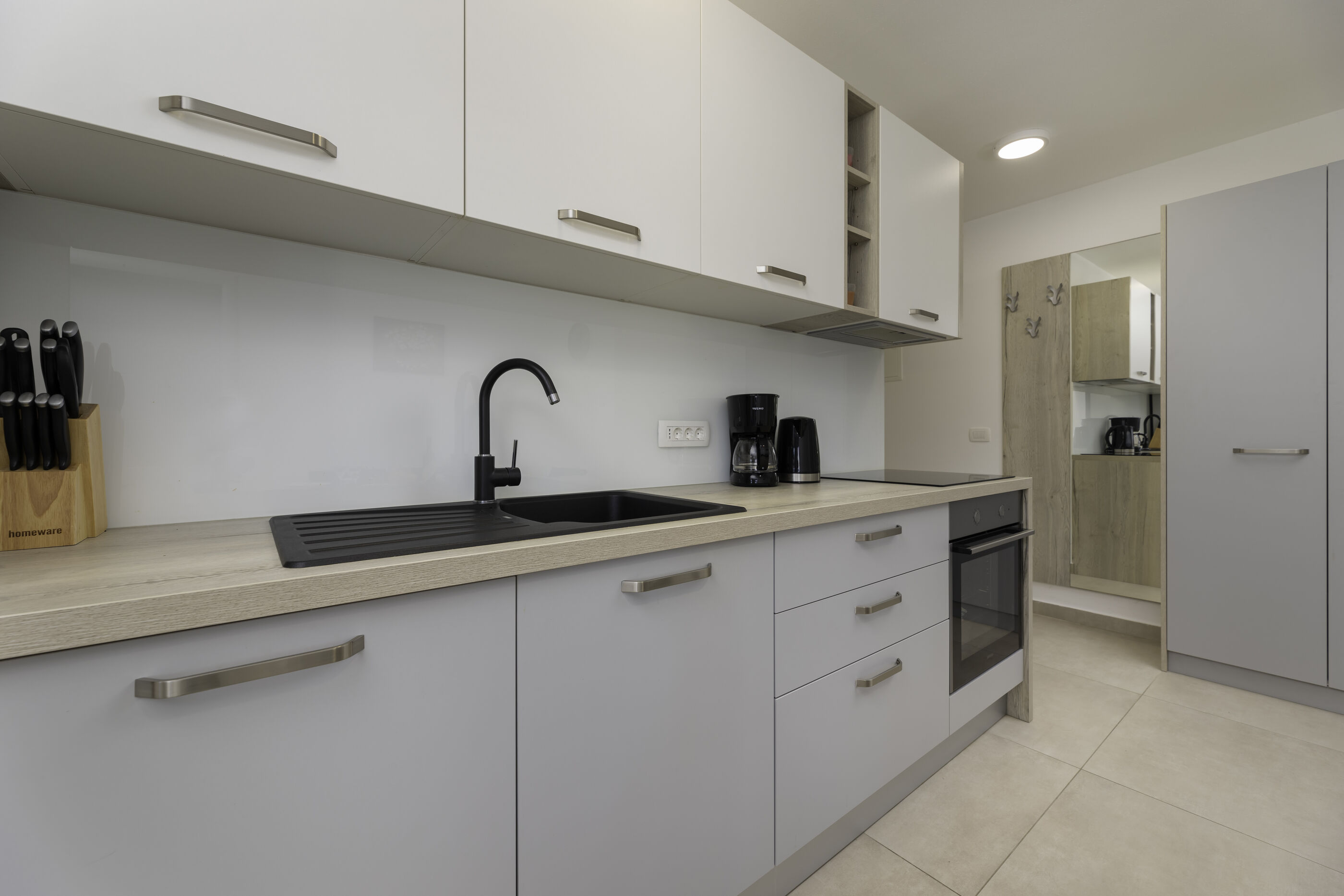Apartment Grasa 10048-A1