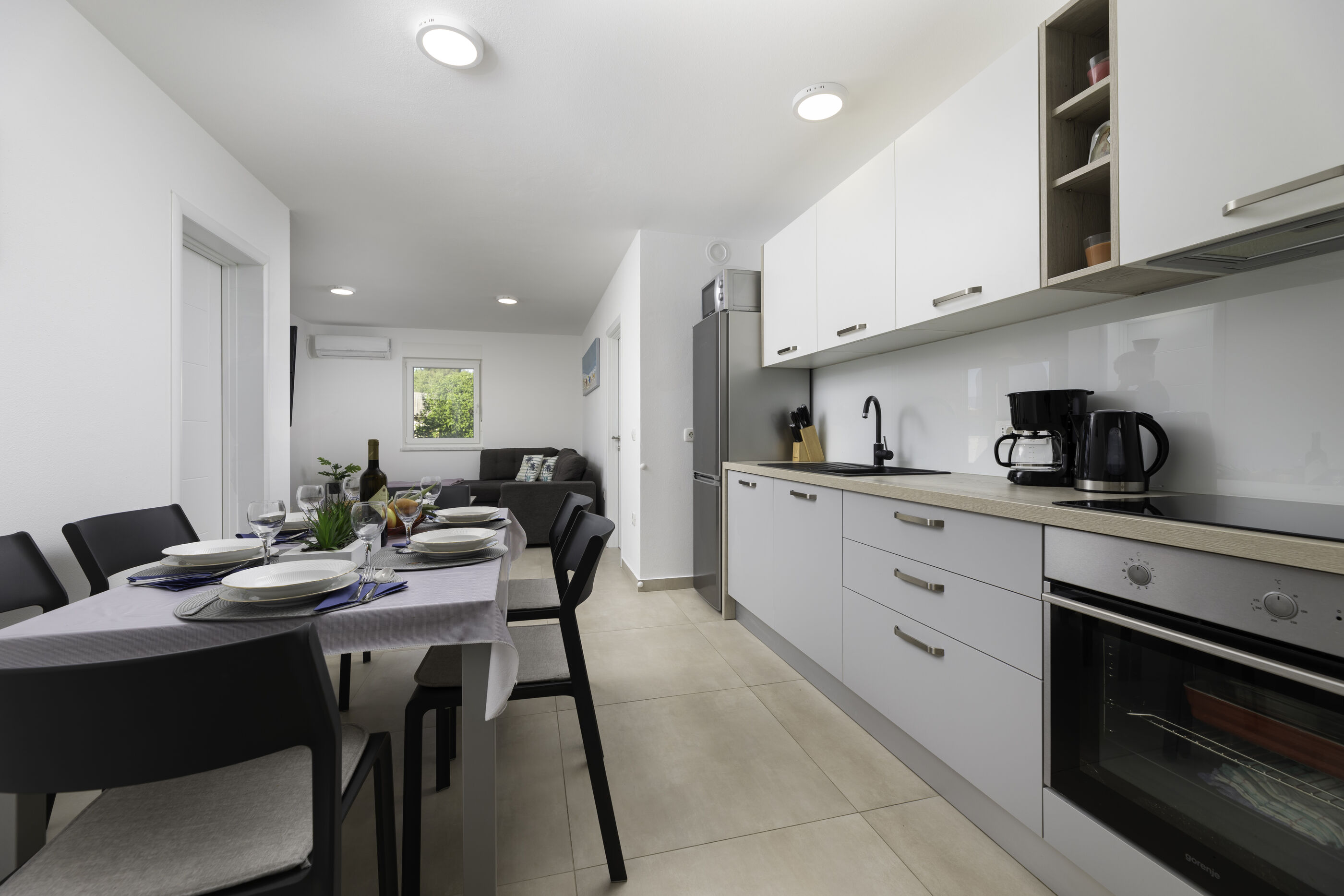 Apartment Grasa 10048-A1