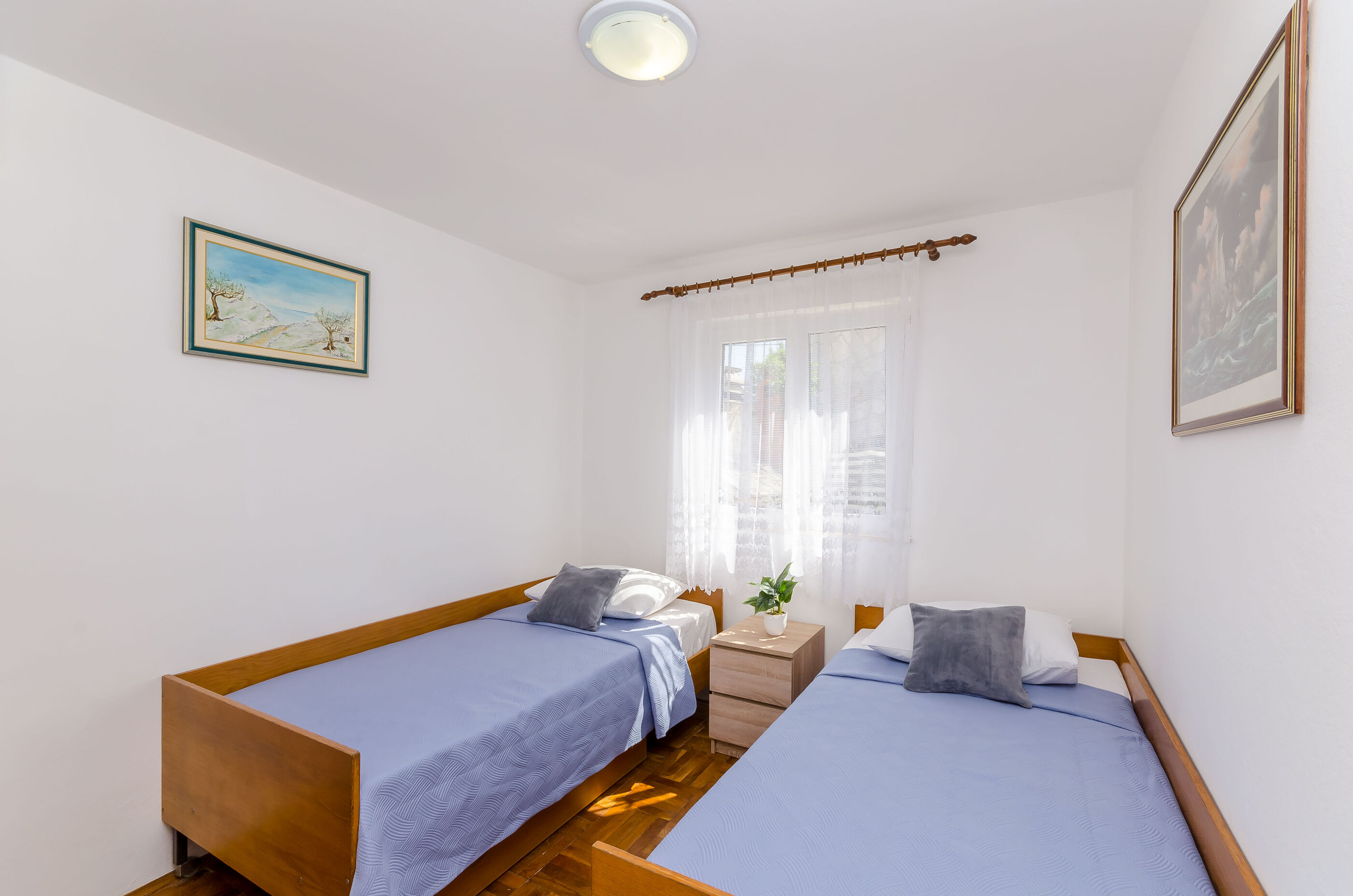 House Kelava 100851-K1