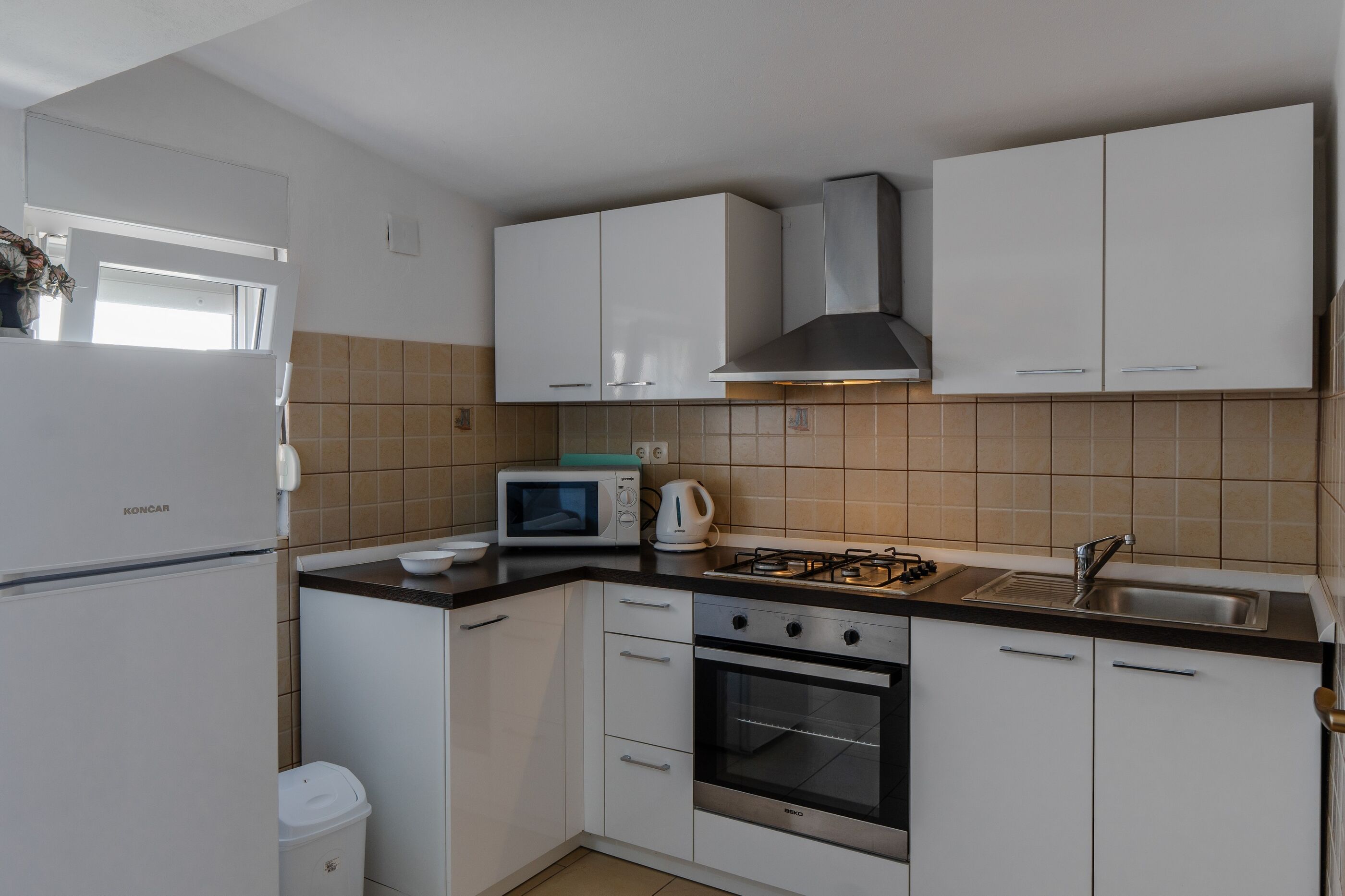 Apartments Josipovic 100901-A1