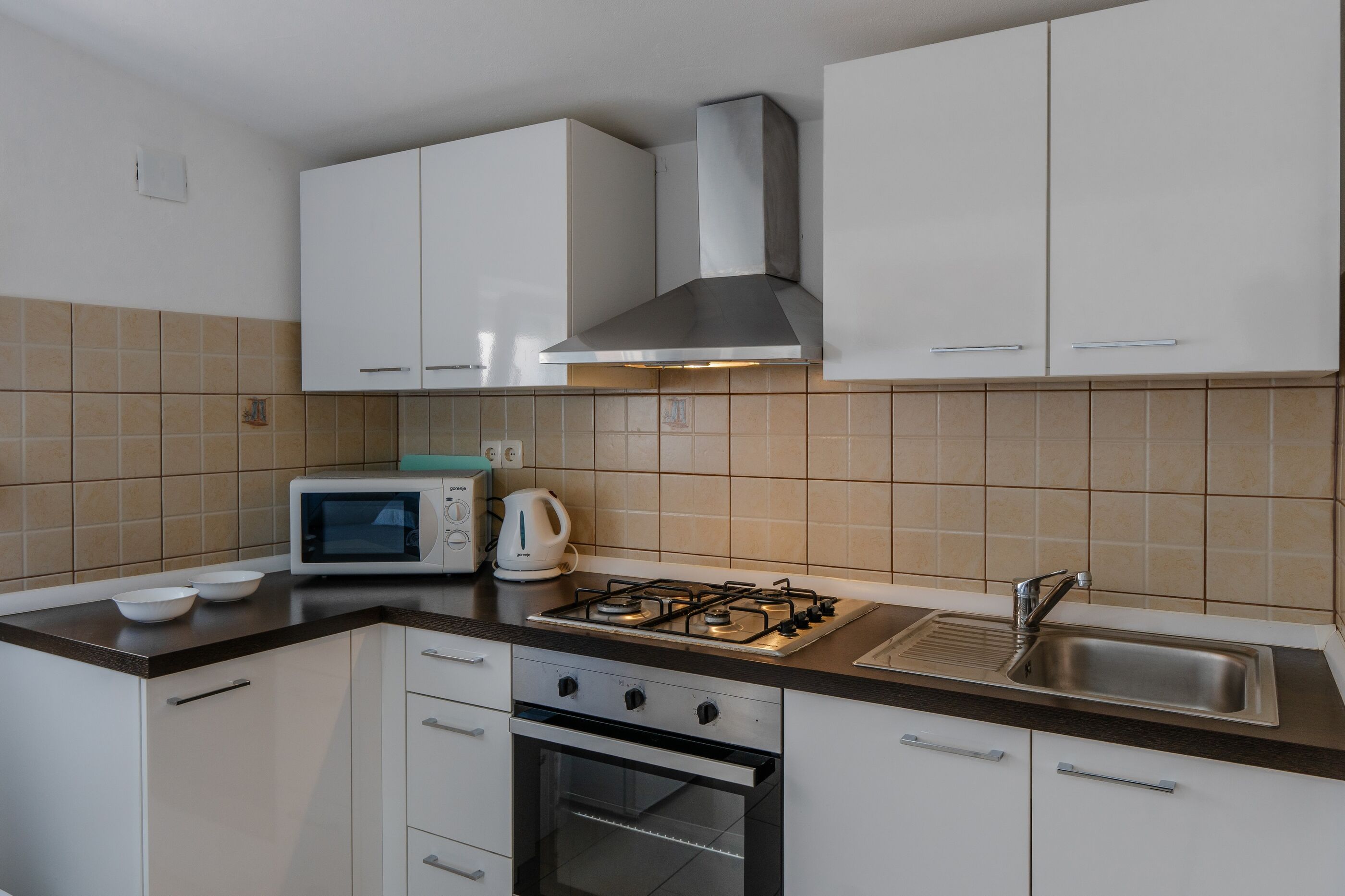Apartments Josipovic 100901-A1