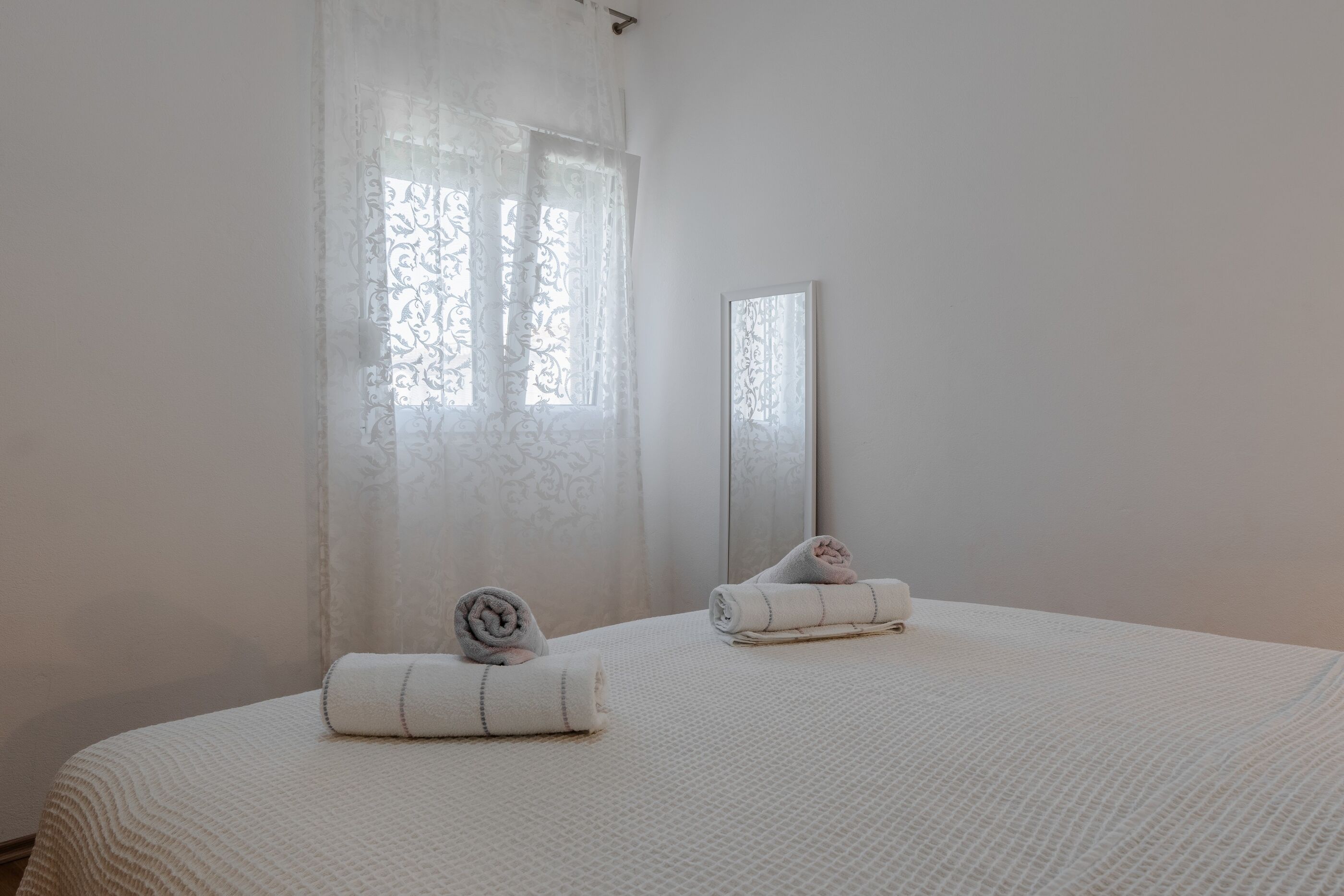 Apartments Josipovic 100901-A1