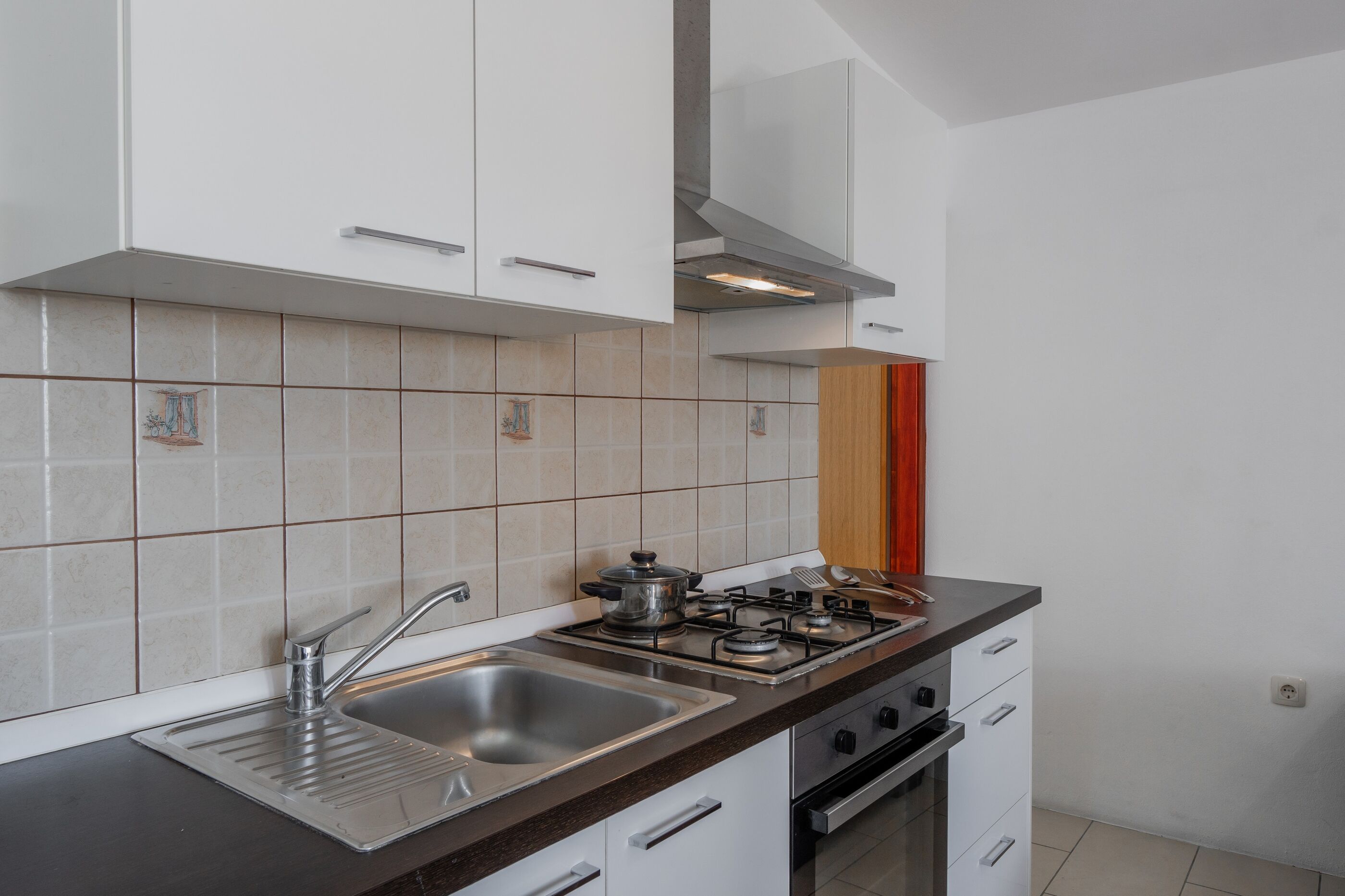 Apartments Josipovic 100901-A2