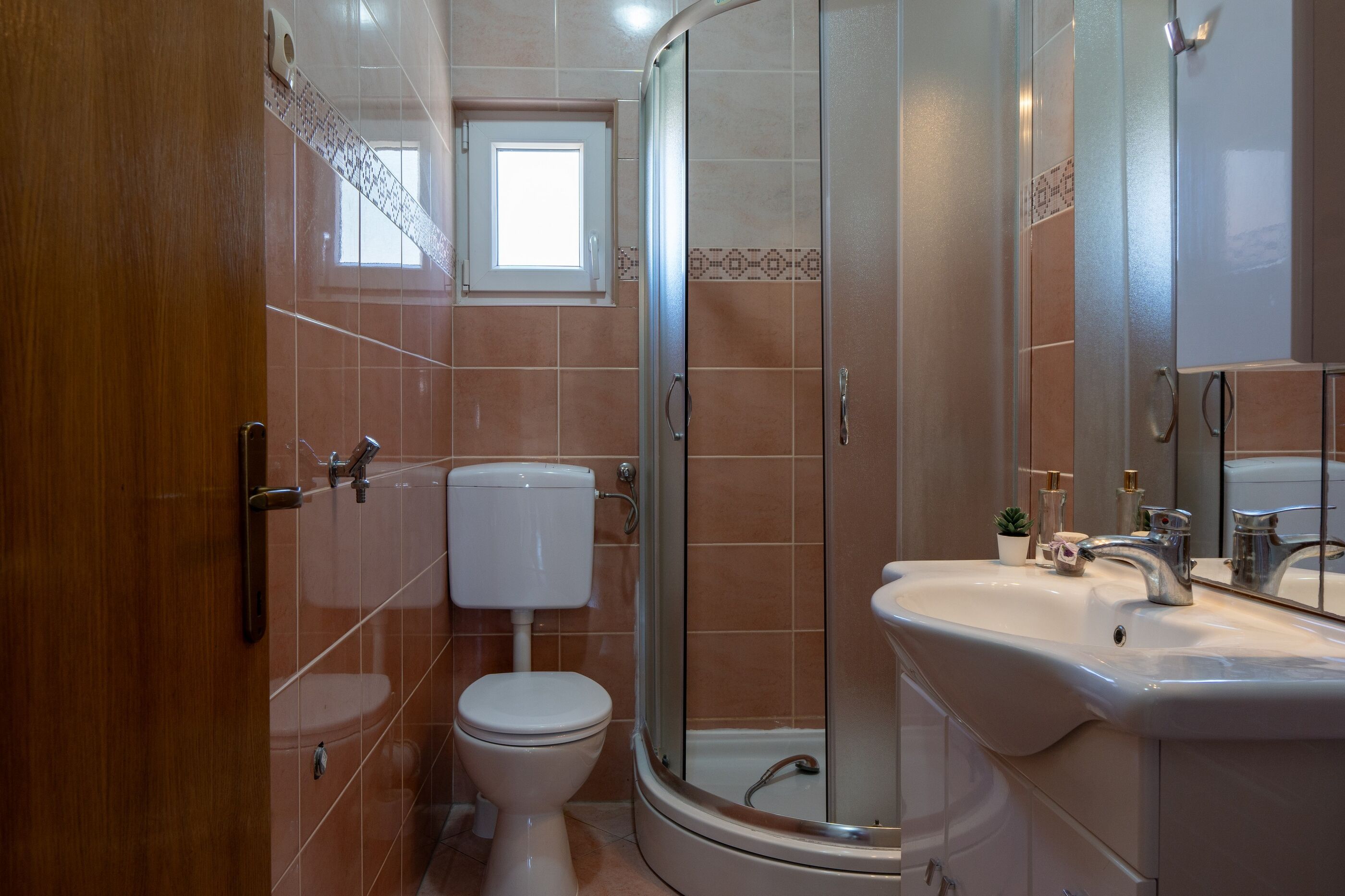 Apartments Josipovic 100901-A2