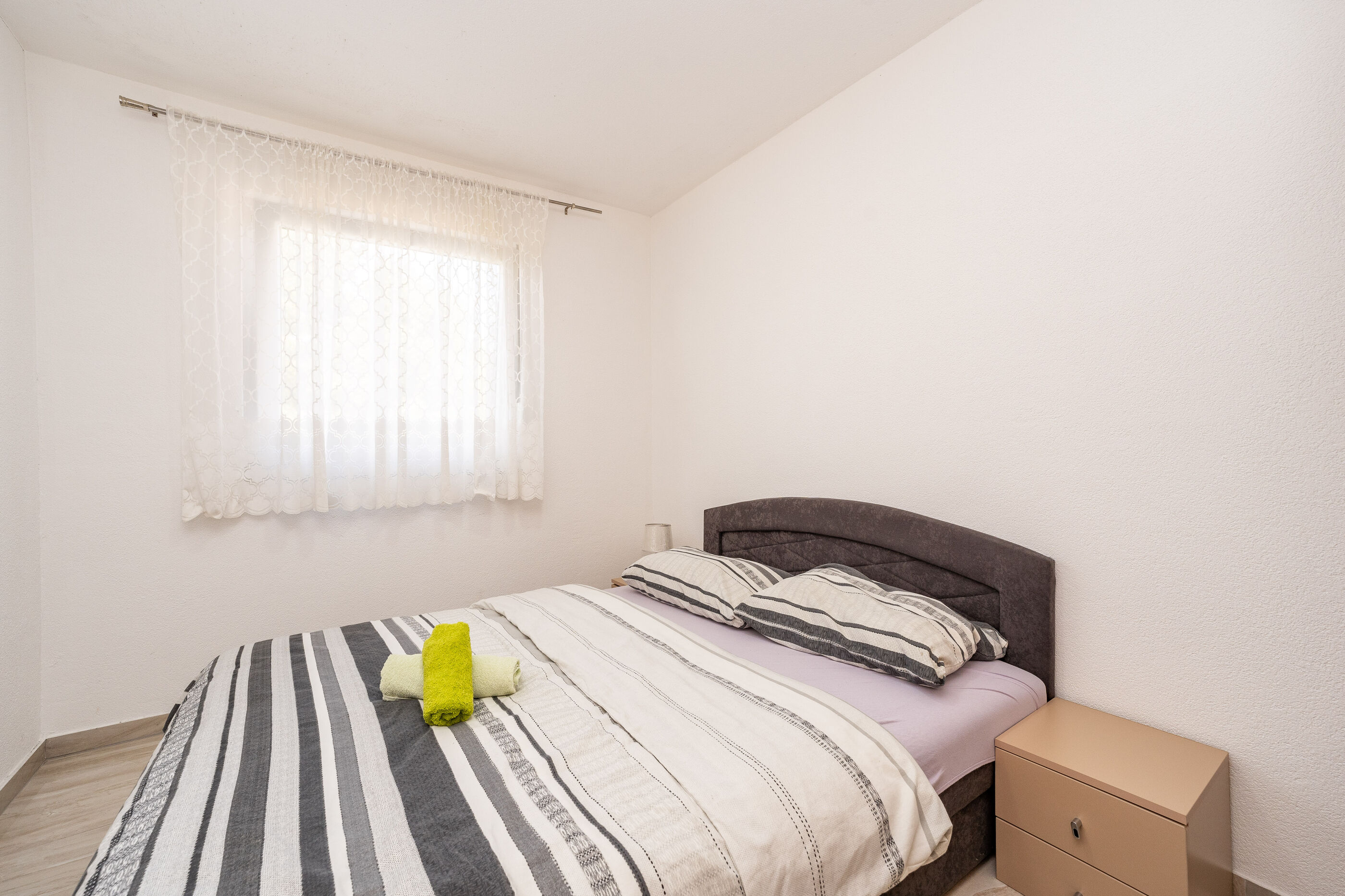 Apartments and Rooms STIPANOVI DVORI 100811-A4