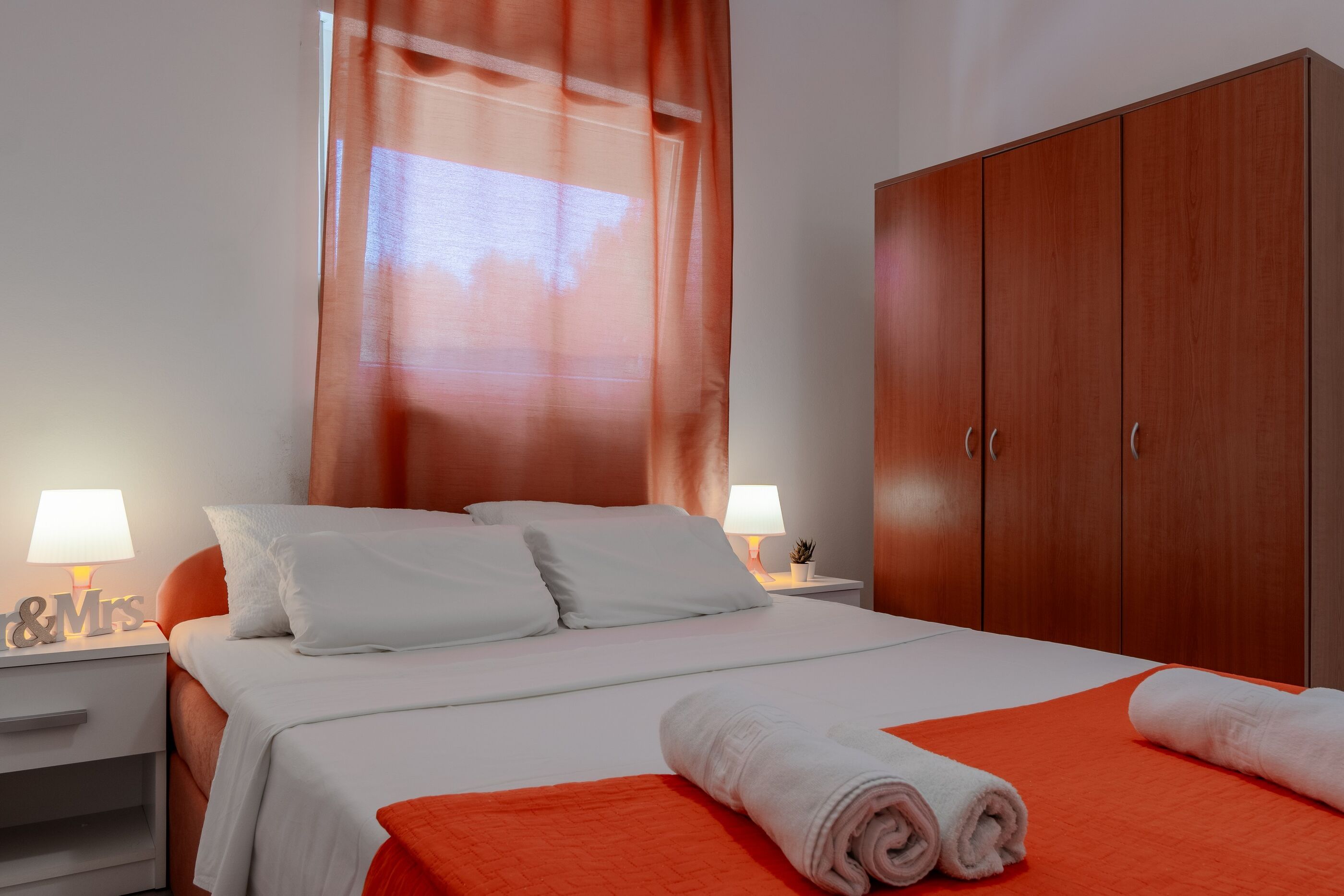 Apartments TT 100911-A1