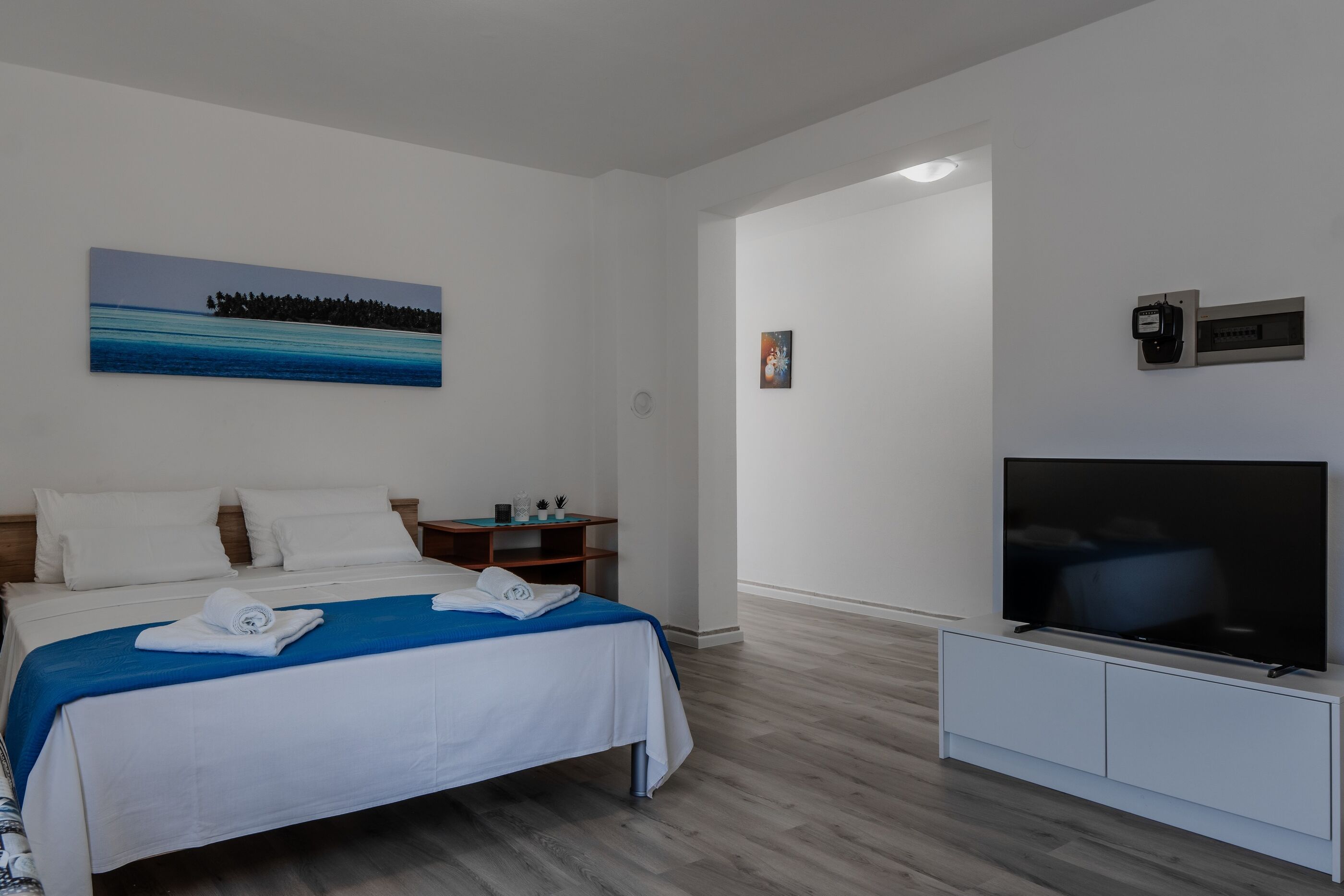 Apartments TT 100911-A2
