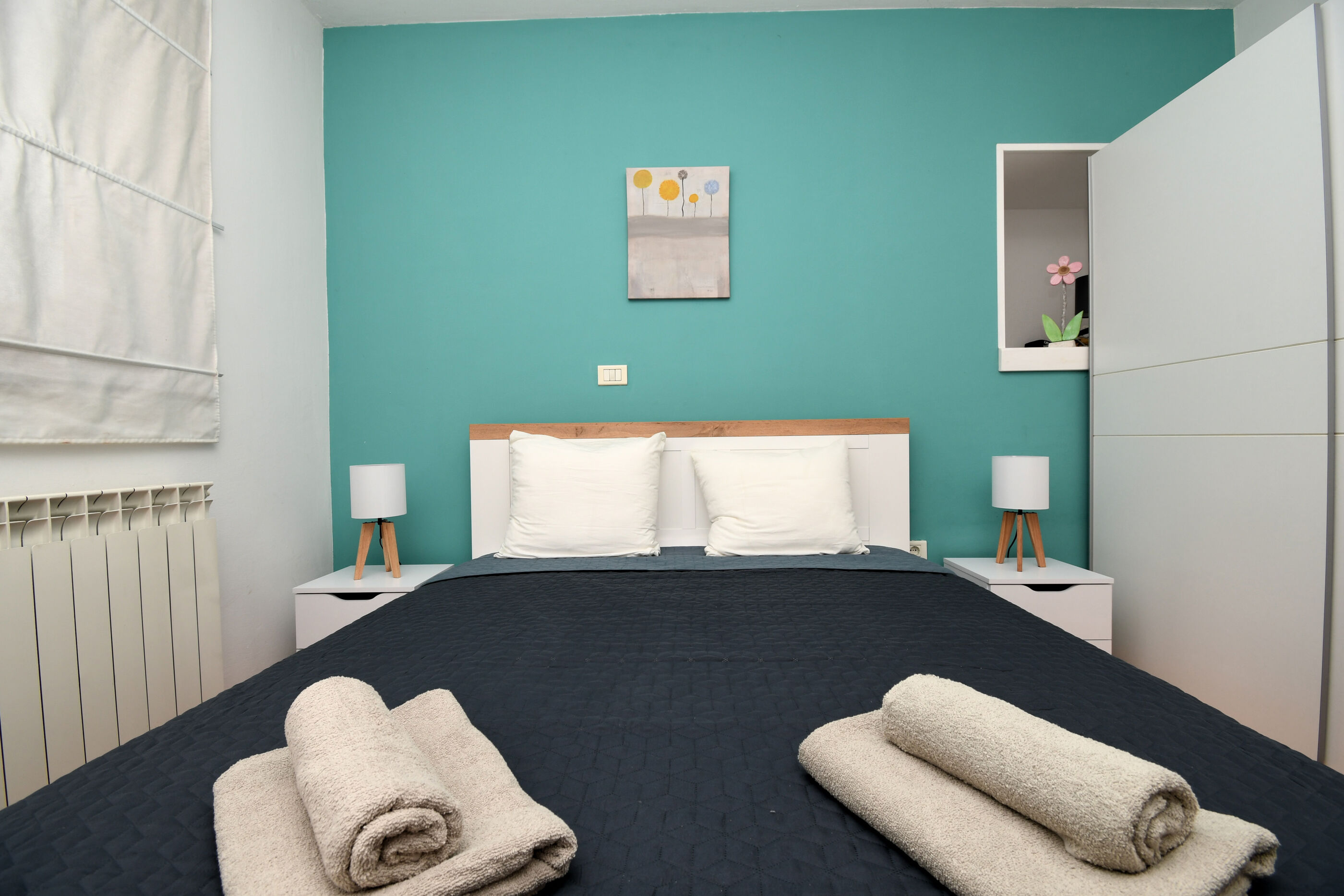 Apartment Honey Bee 100941-A1