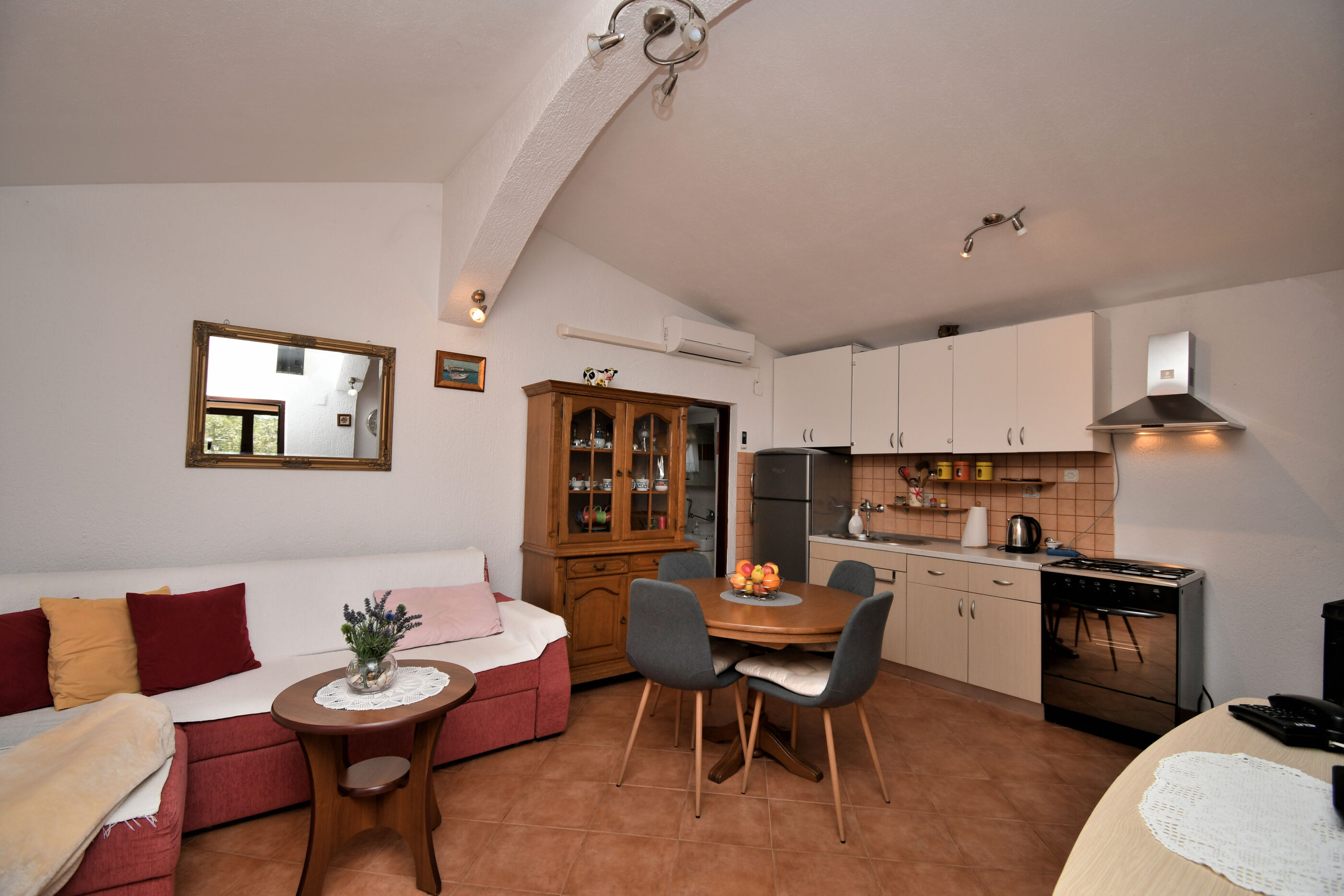 House Angelina 100981-K1