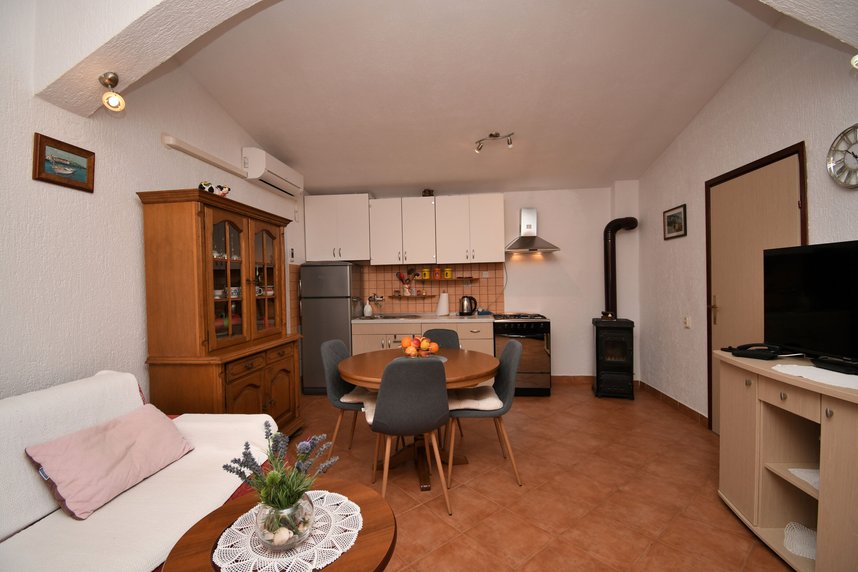House Angelina 100981-K1