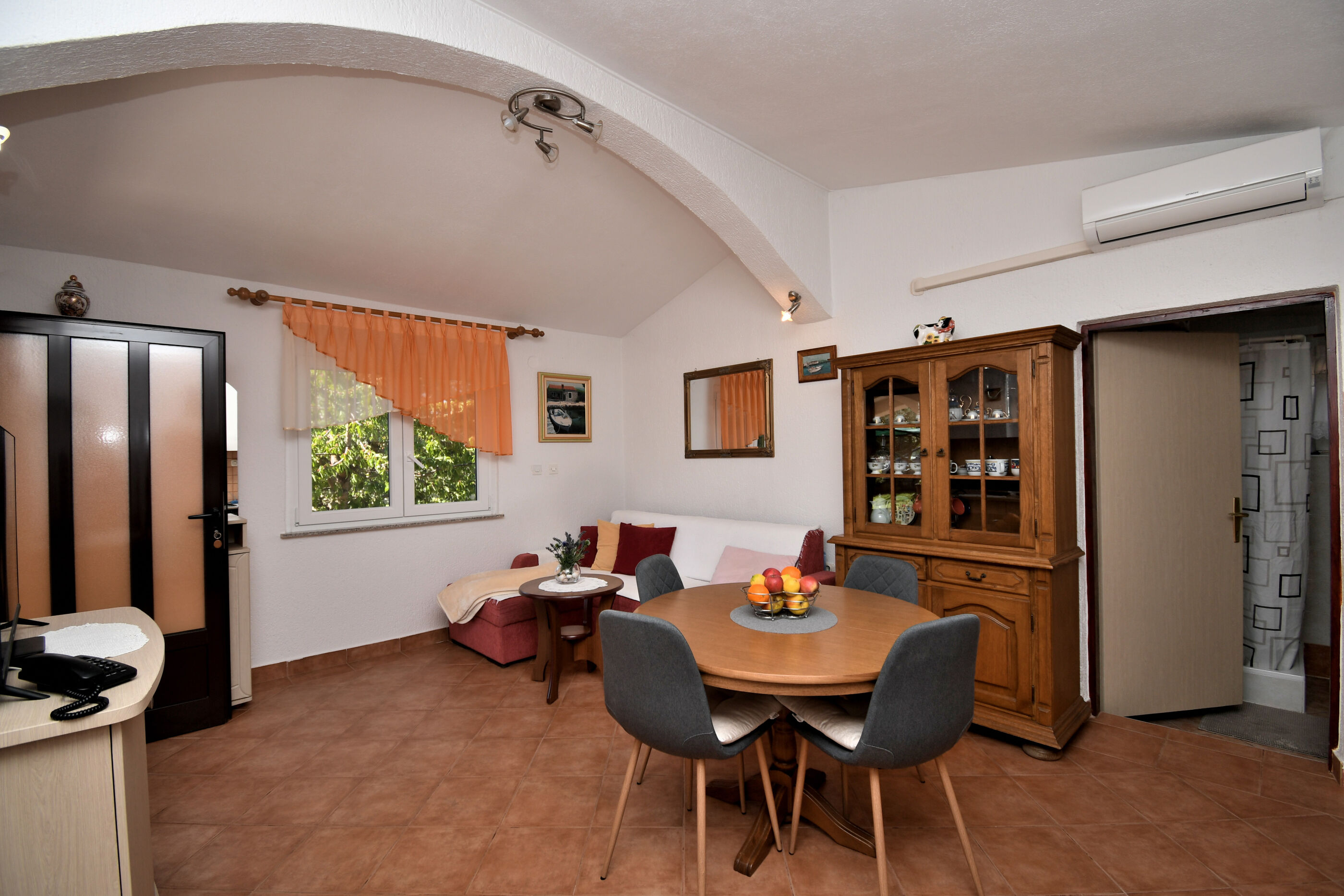 House Angelina 100981-K1