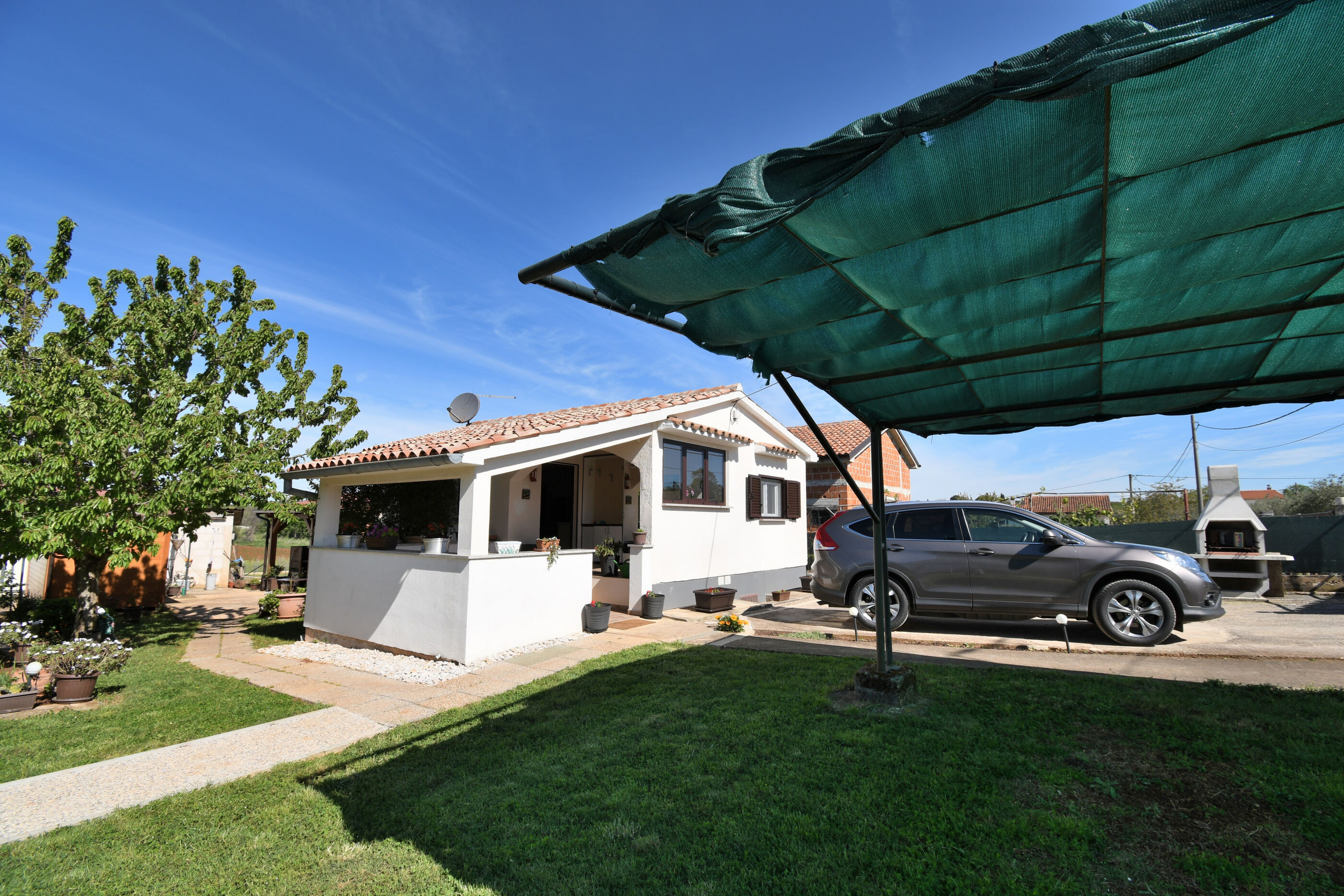 Photo of House Angelina