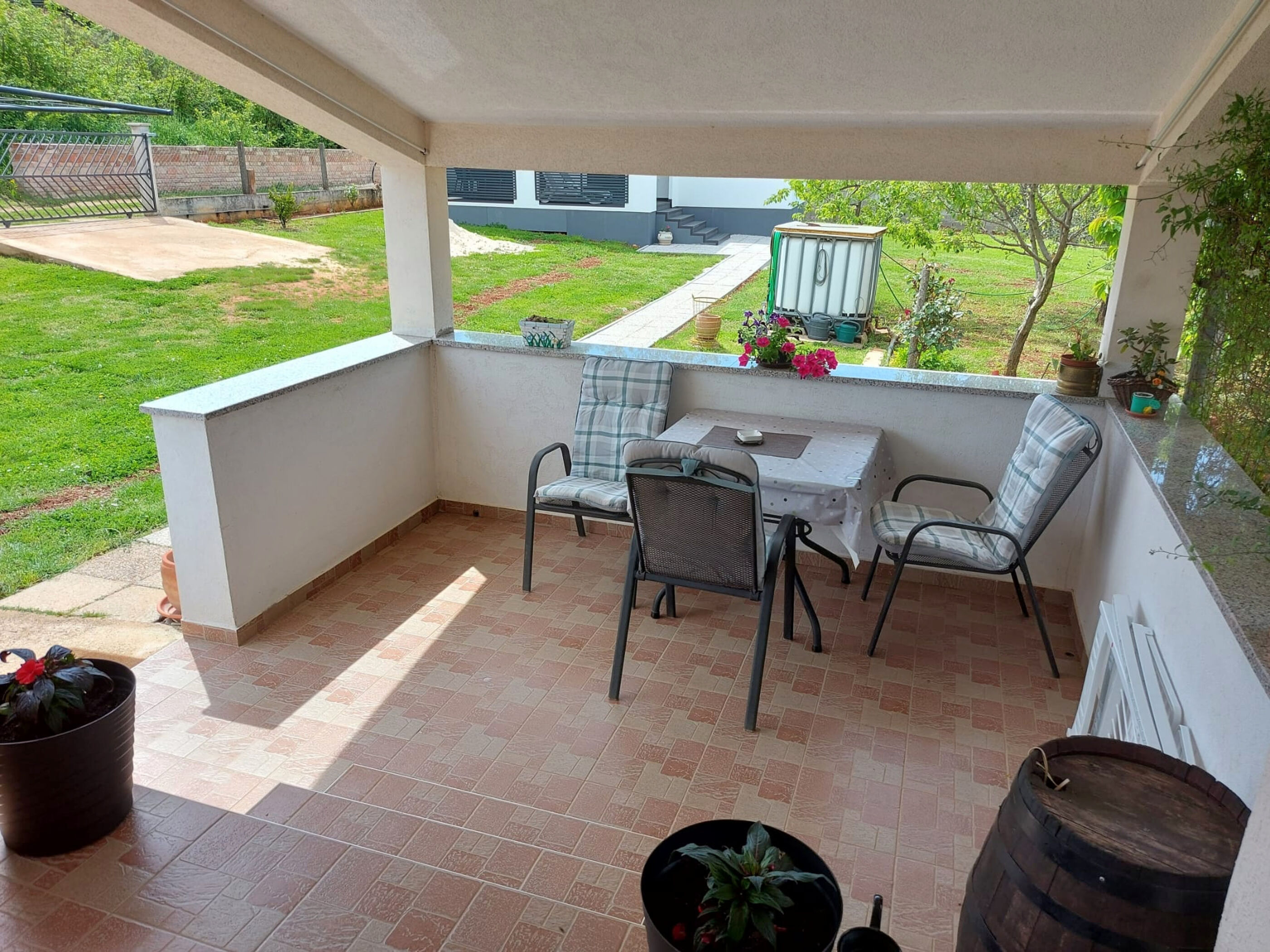 Photo of House Angelina