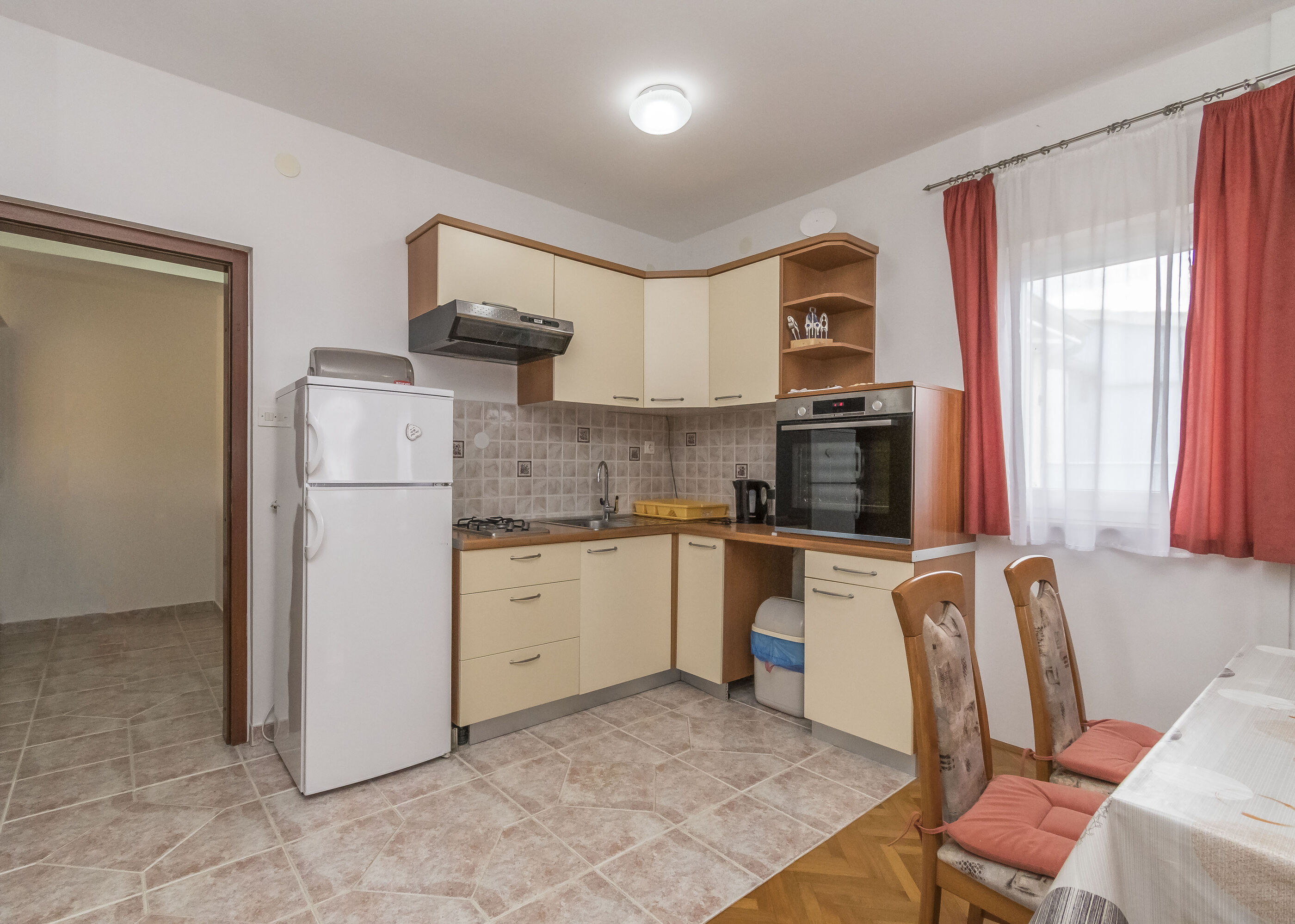 Apartments Murter Jurjako 100971-A1