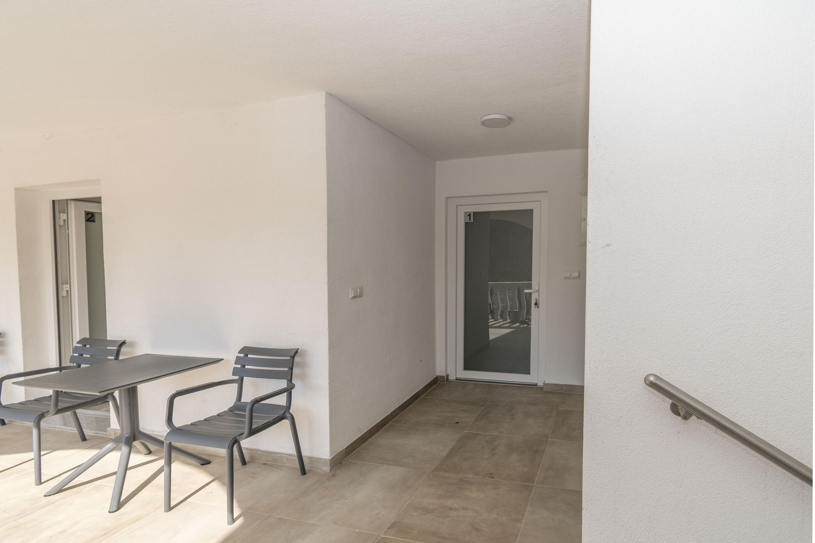 Apartments and Rooms STIPANOVI DVORI 100811-A1