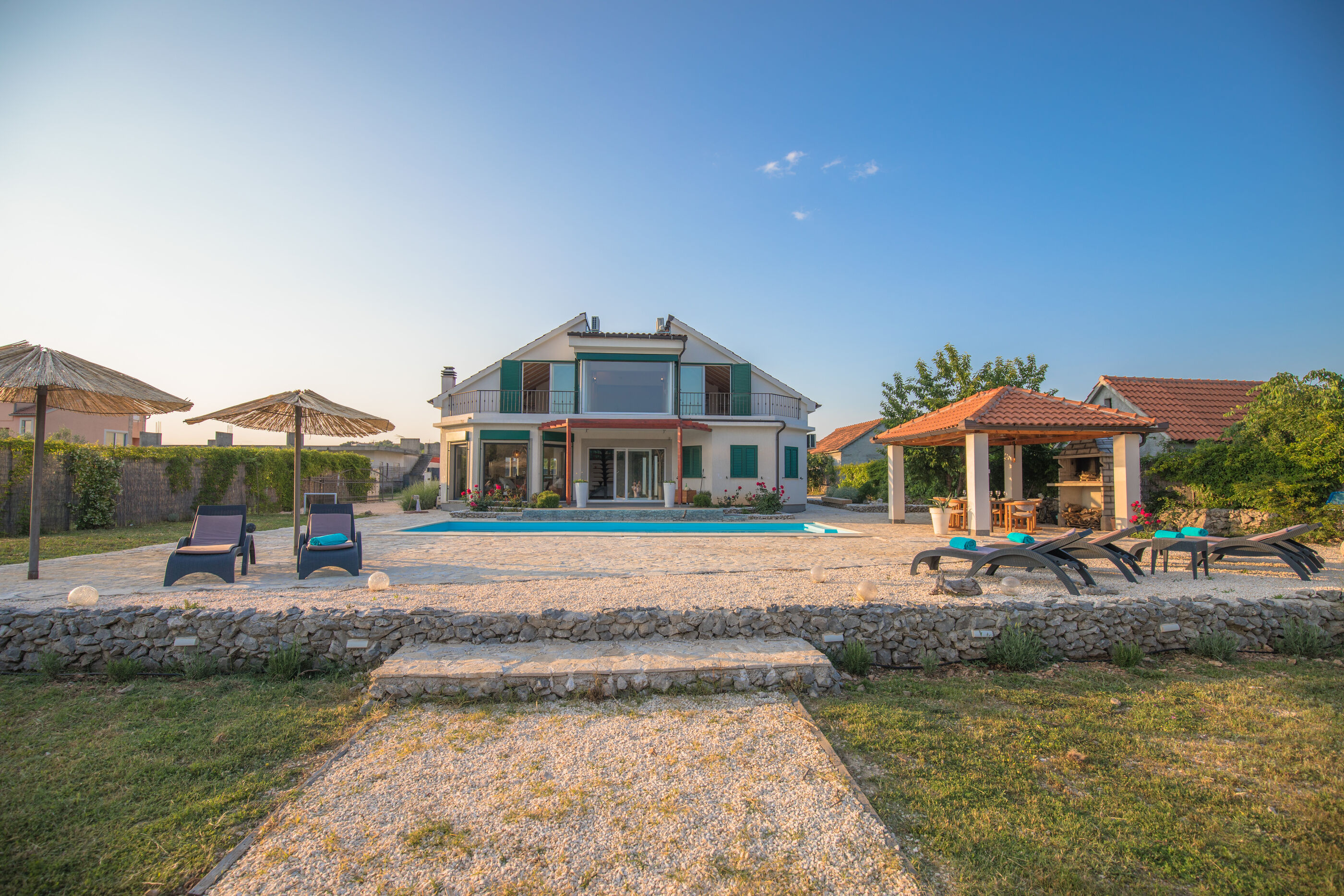 Villa Serene V3912-K1
