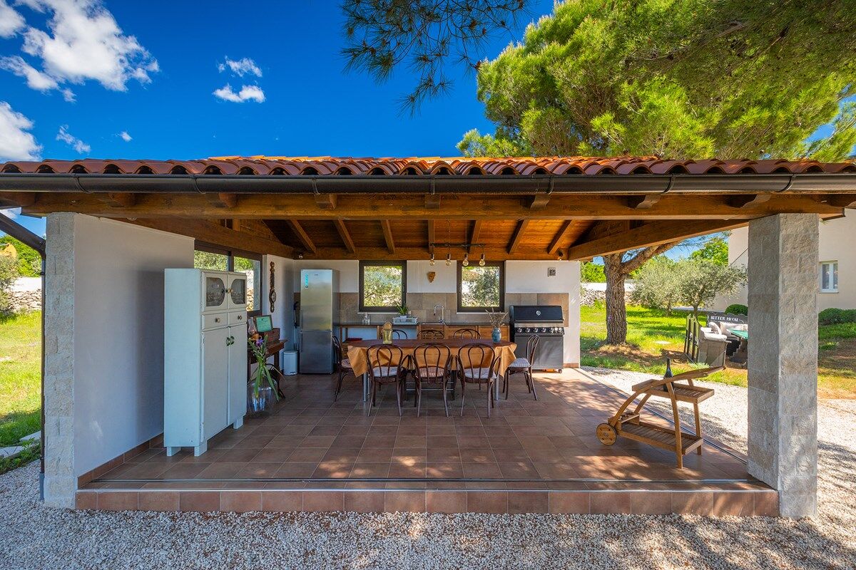 Villa Nirvana 74307-K1