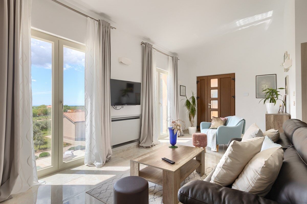 Villa Nirvana 74307-K1
