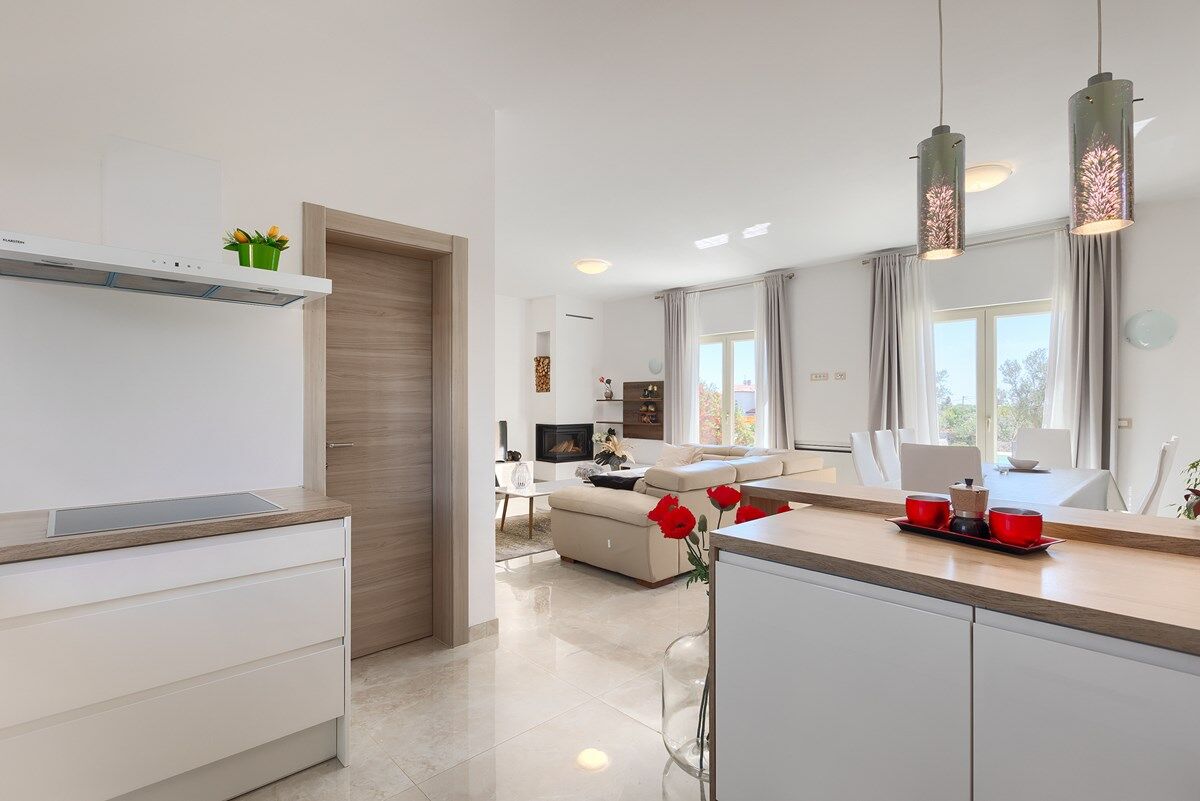 Villa Nirvana 74307-K1