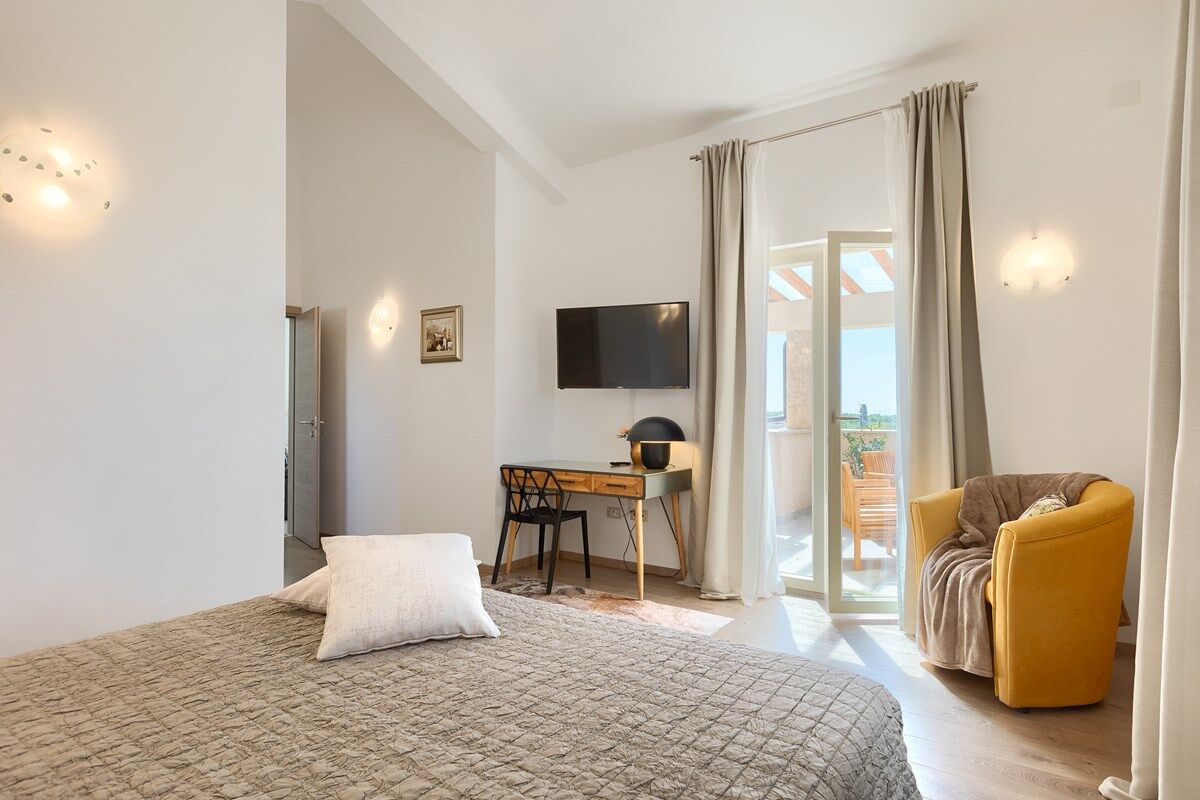 Villa Nirvana 74307-K1