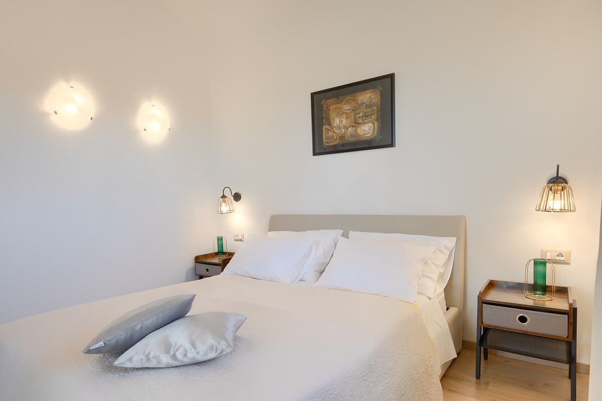 Villa Nirvana 74307-K1